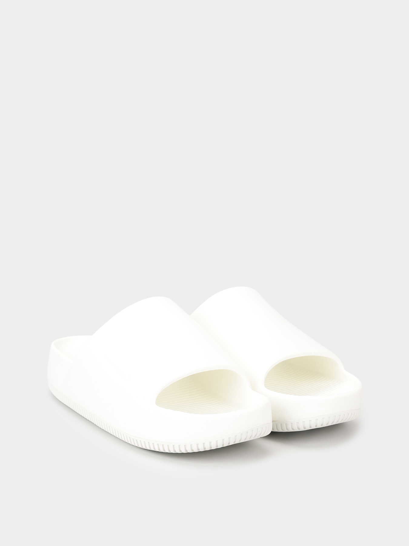 Шлёпанцы NIKE модель DX4816-100 Фото