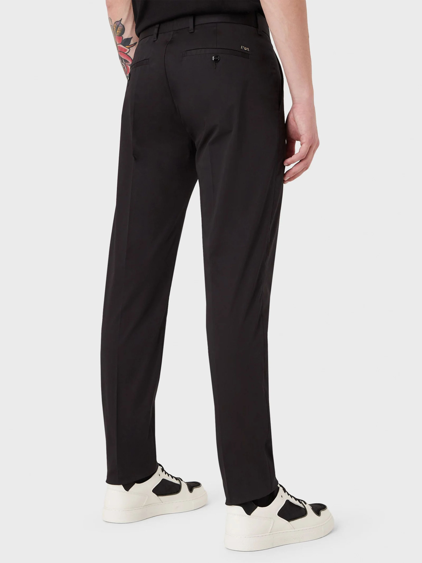 Брюки Emporio Armani модель 8N1P15-1NJ7Z-0999 Брюки Emporio Armani модель 8N1P15-1NJ7Z-0999 Фото