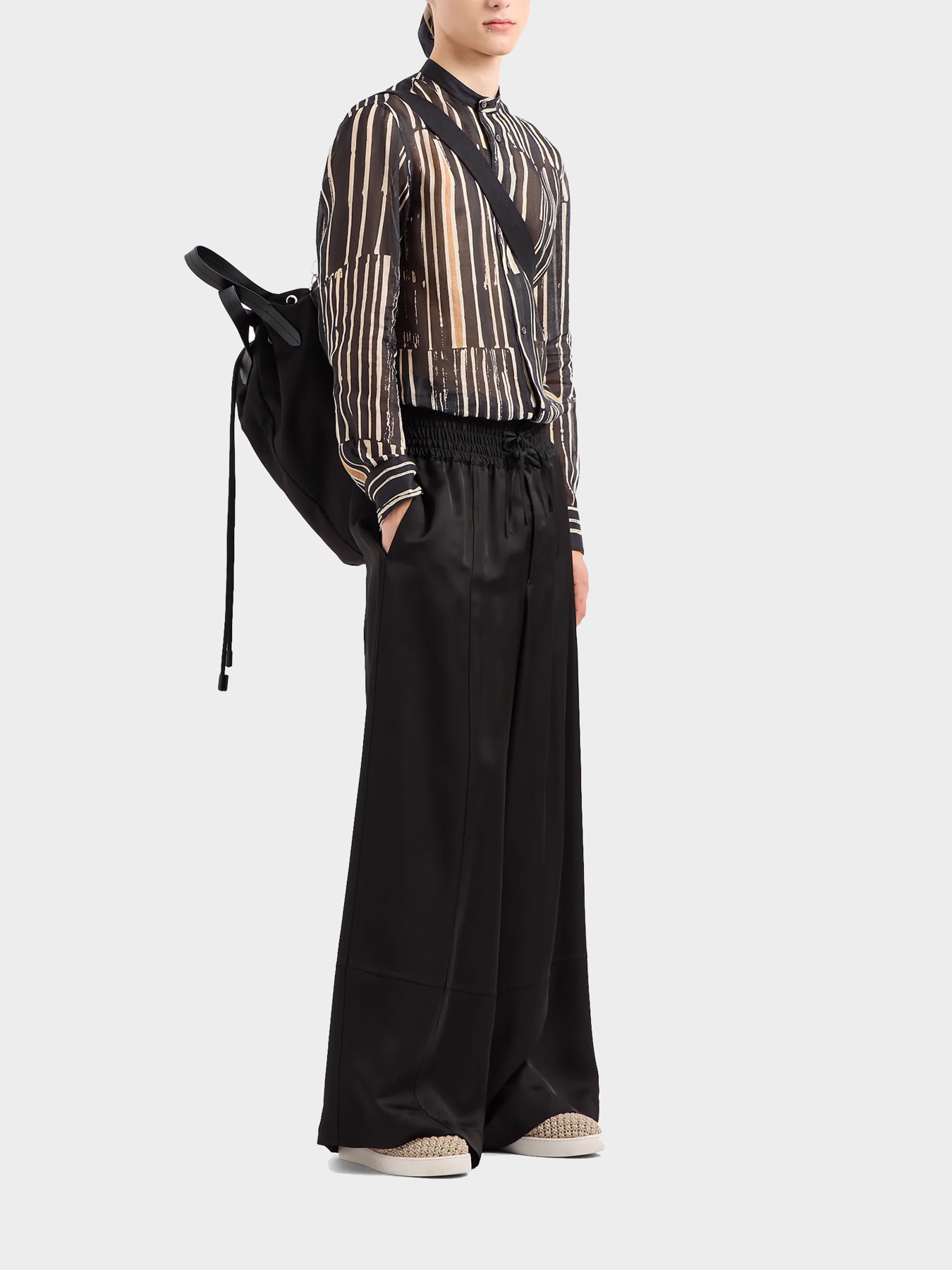 Рубашки Emporio Armani модель E31F13-F1332-948 Фото
