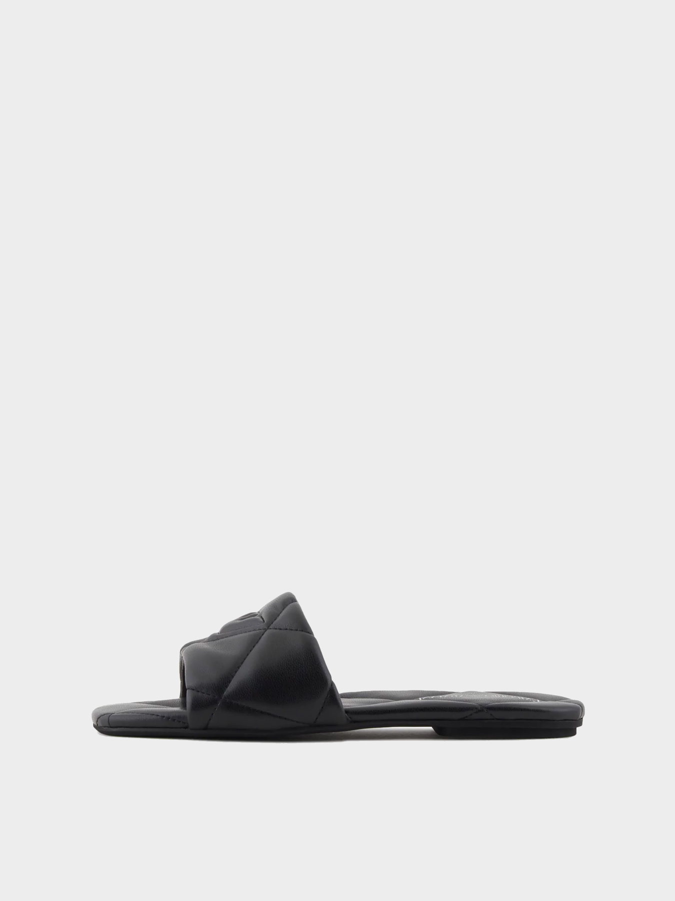 Шлёпанцы Emporio Armani модель X3P826-XF770-00002 Фото