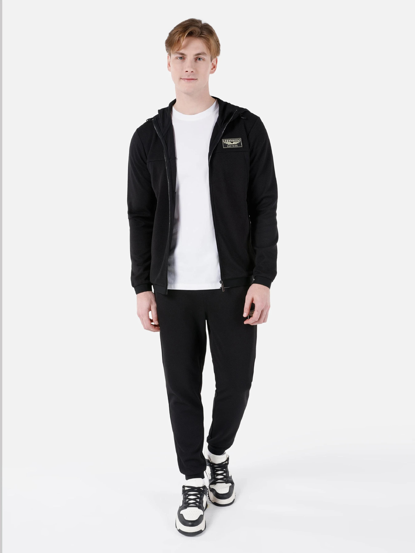 Худи и свитшоты Colin’s модель CL1067601_BLK Фото