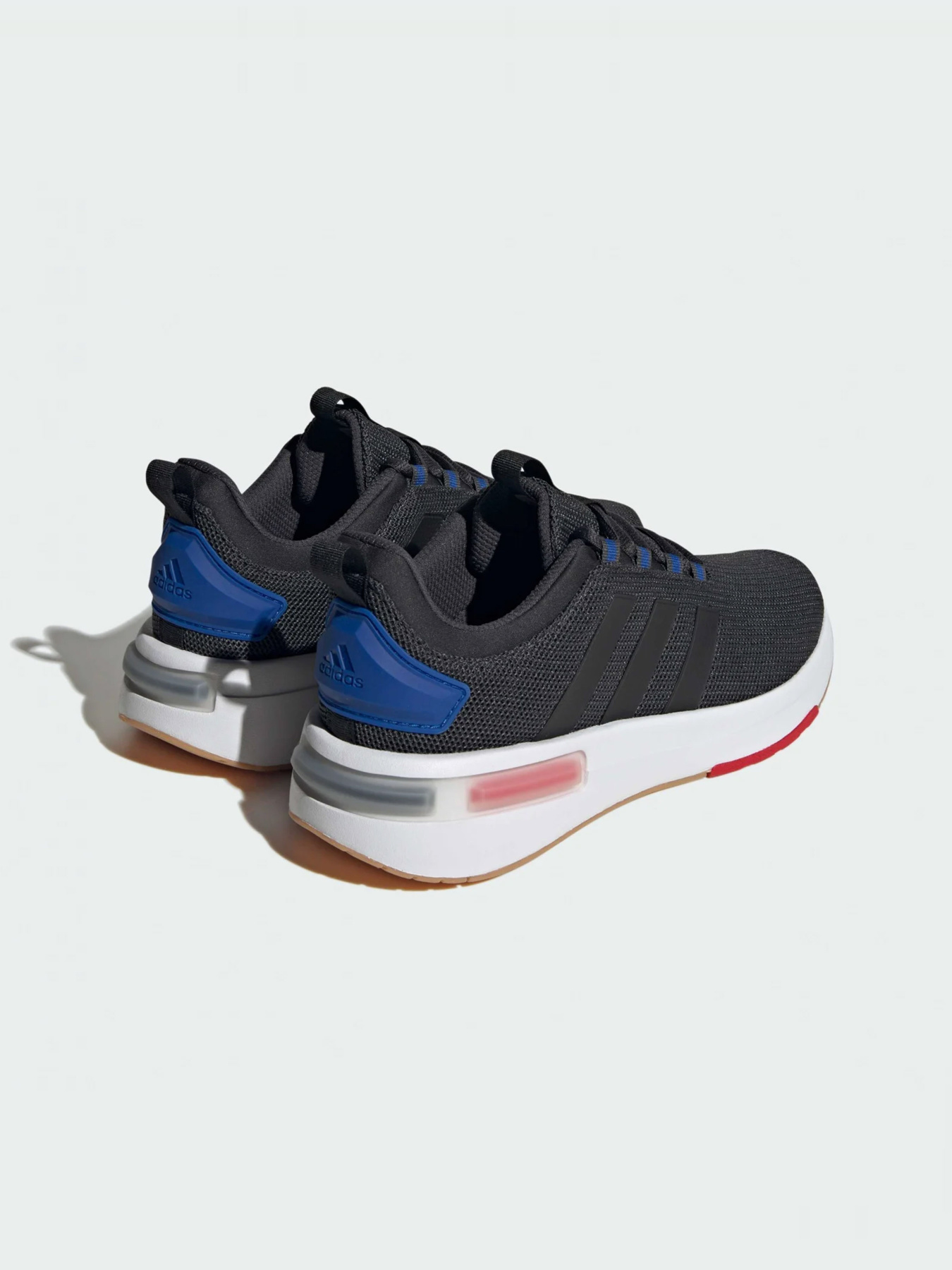 Кроссовки Adidas модель IG7328 Кроссовки Adidas модель IG7328 Фото
