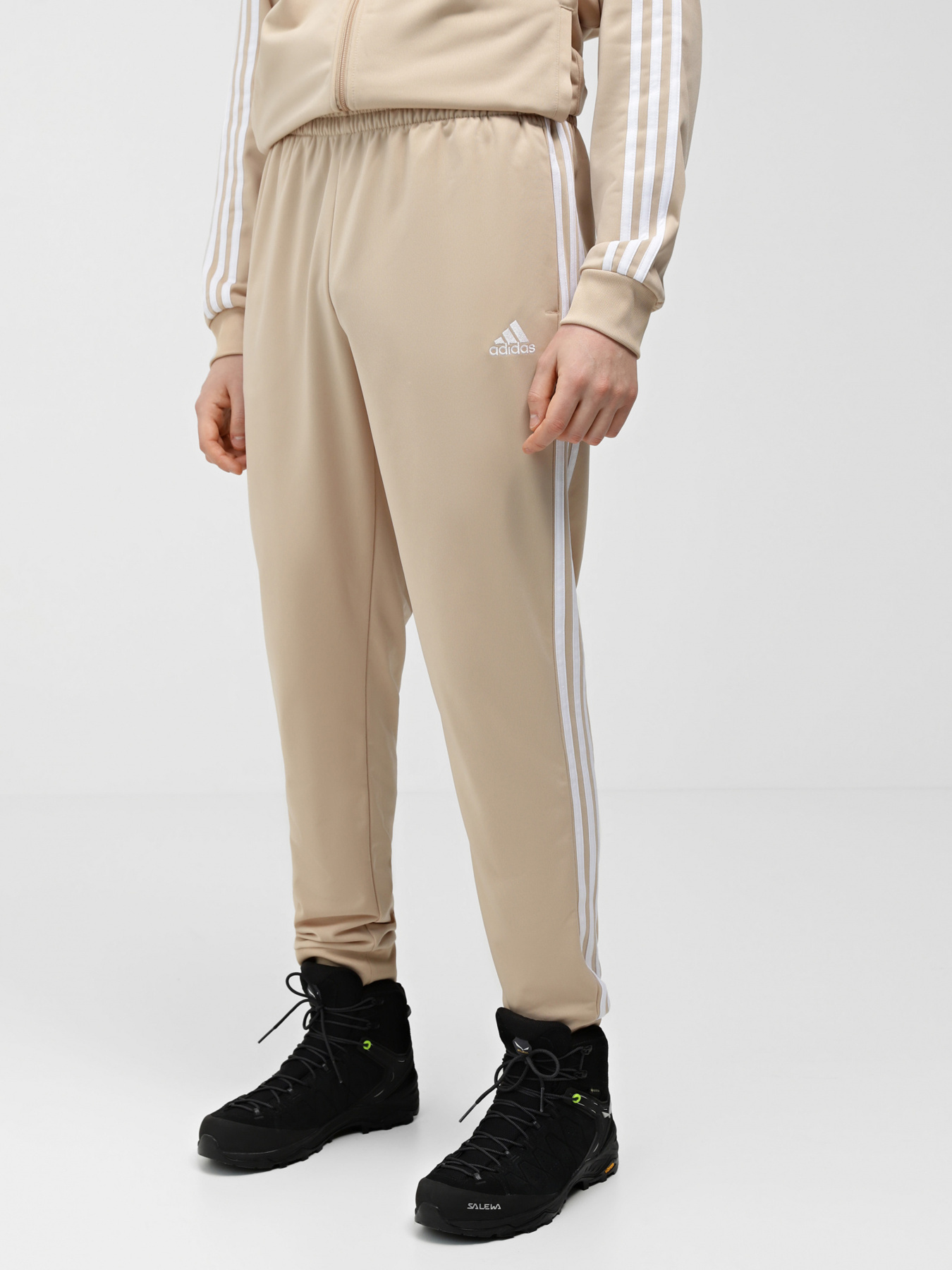 Костюмы Adidas модель IR8204 Фото