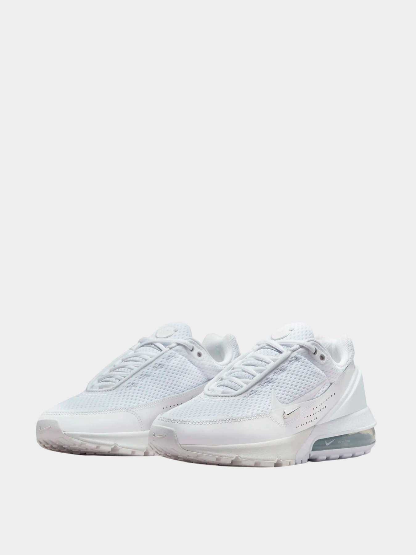Кроссовки NIKE модель FD6409-101 Фото