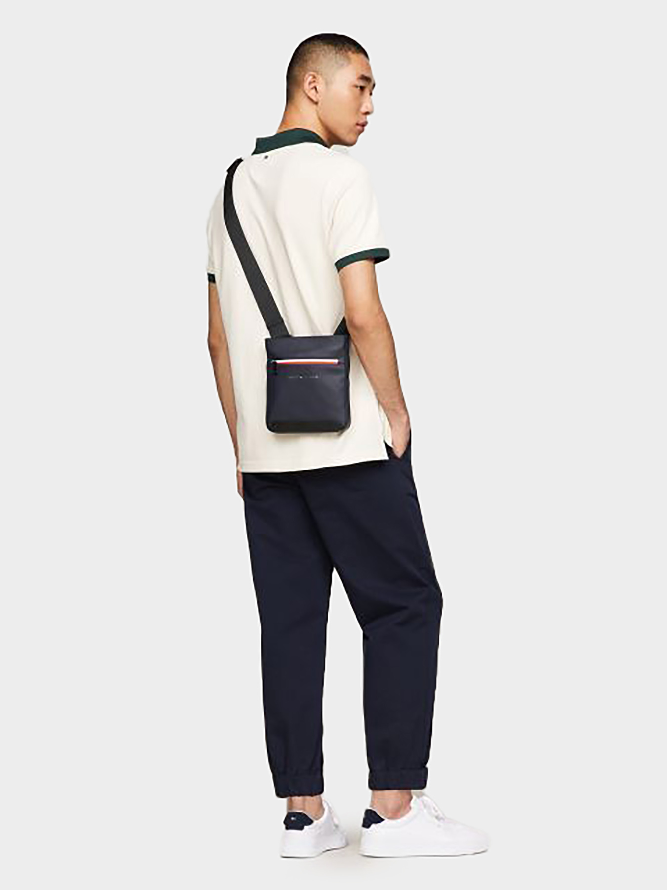 Сумки Tommy Hilfiger модель AM0AM12212-DW6 Фото