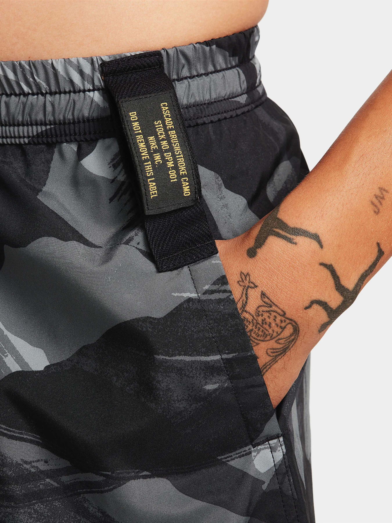 Шорты NIKE модель FN3046-010 Фото