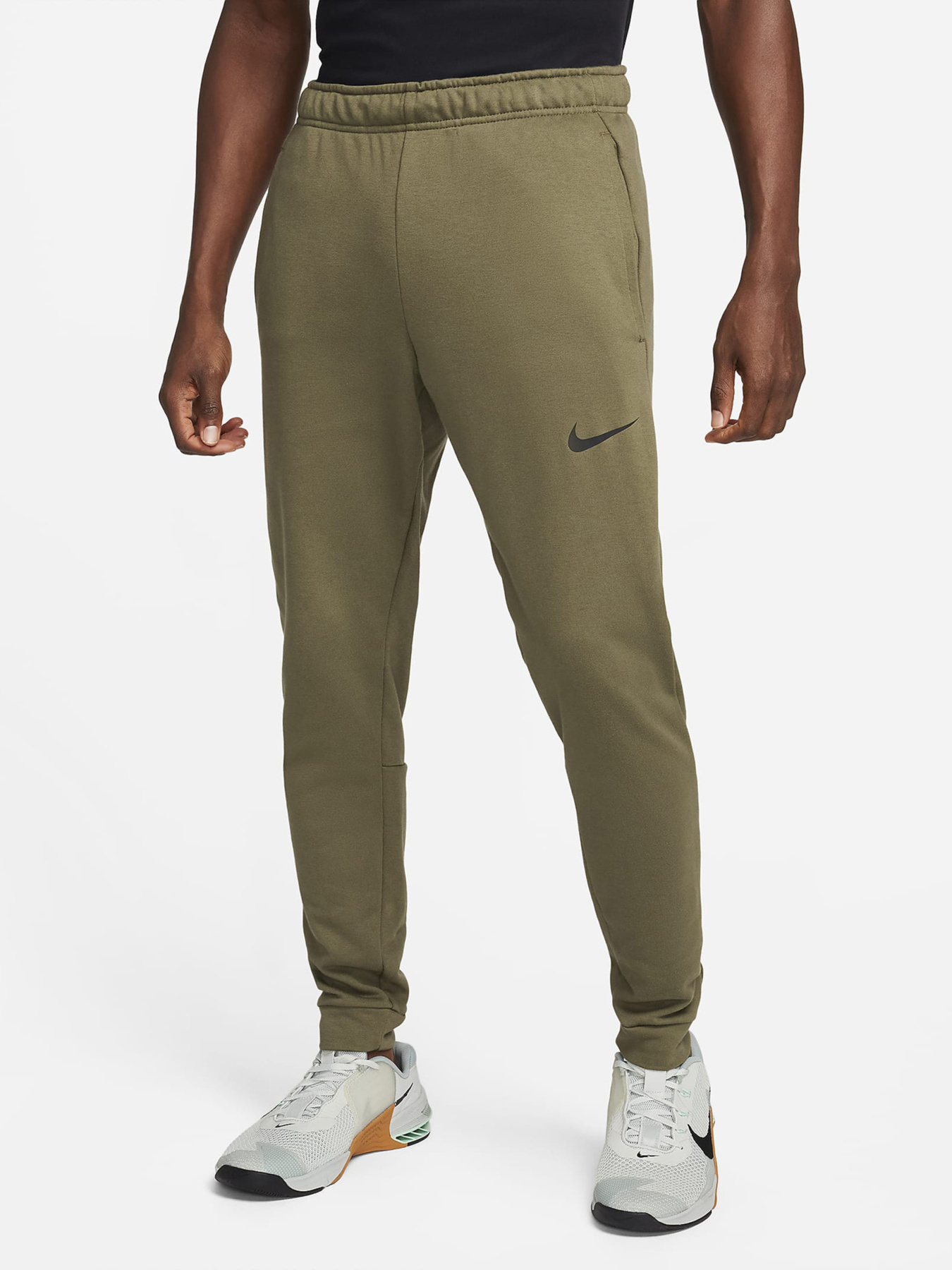 Брюки NIKE модель CZ6379-222 Фото