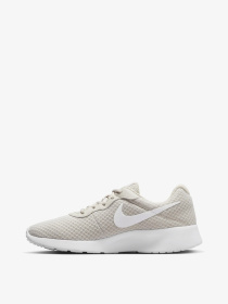 Кроссовки NIKE модель DJ6257-106 Фото