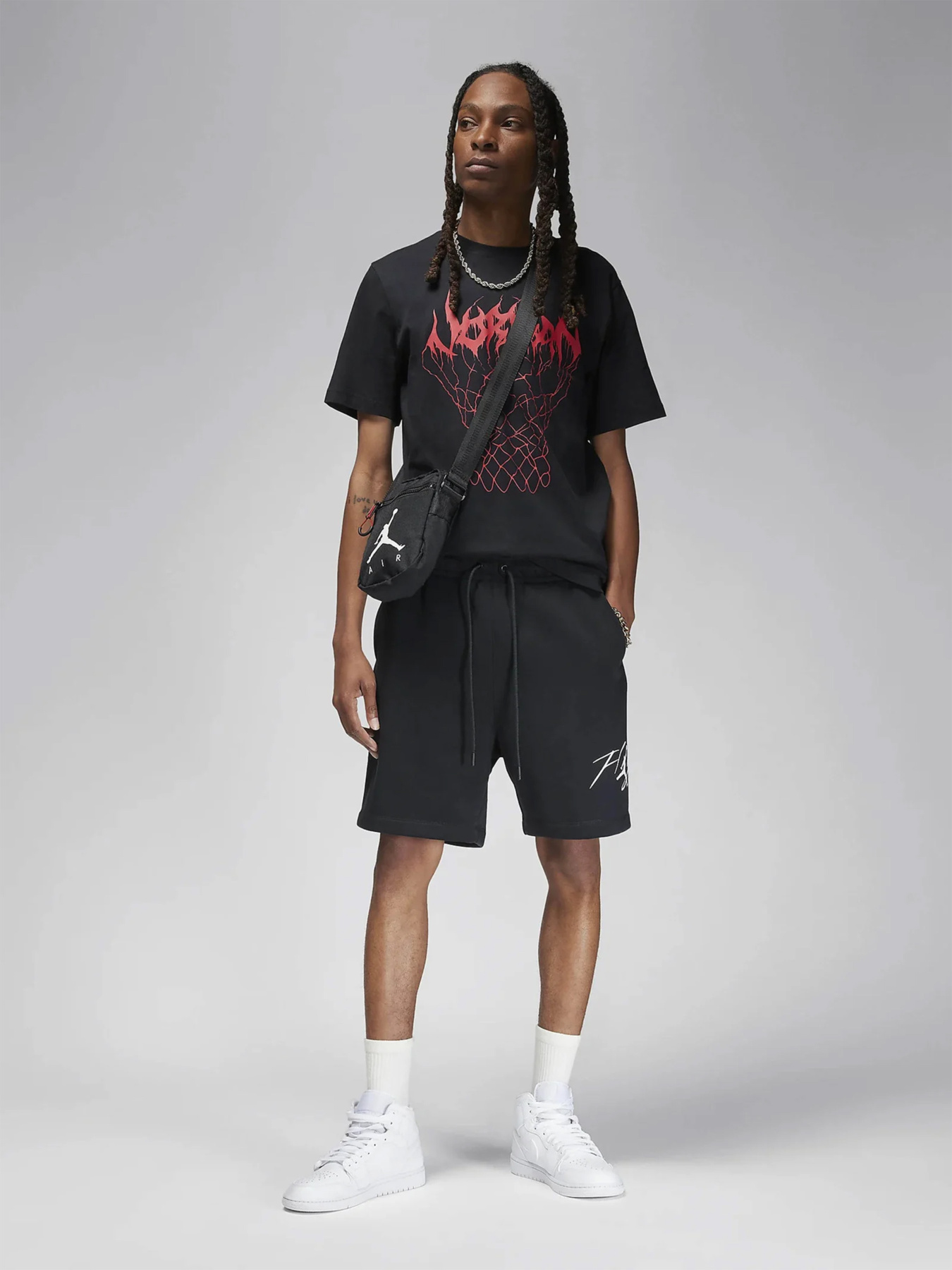Шорты NIKE модель FN4535-010 Фото