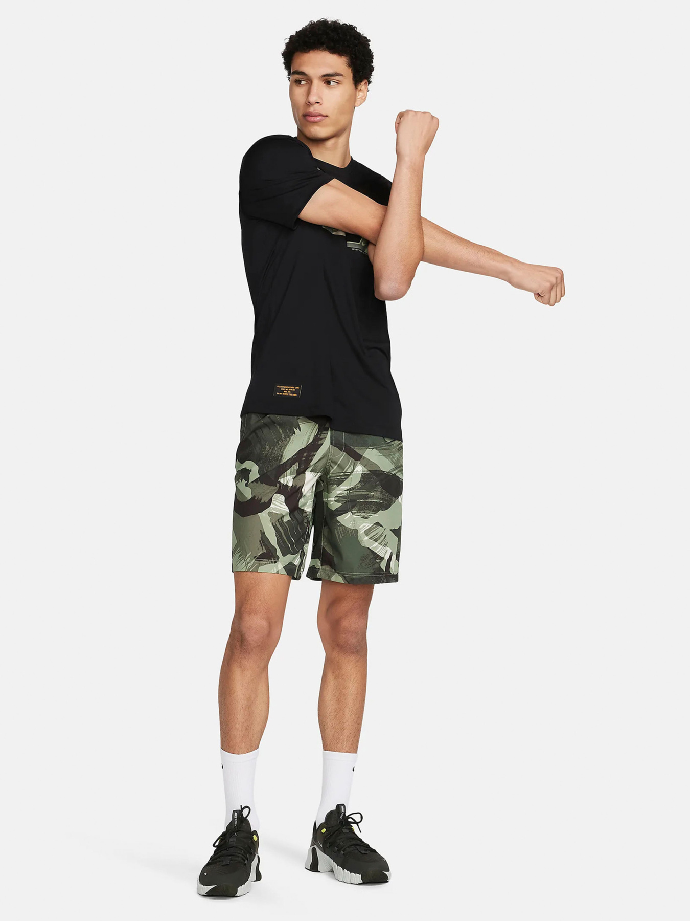 Шорты NIKE модель FN3046-386 Фото