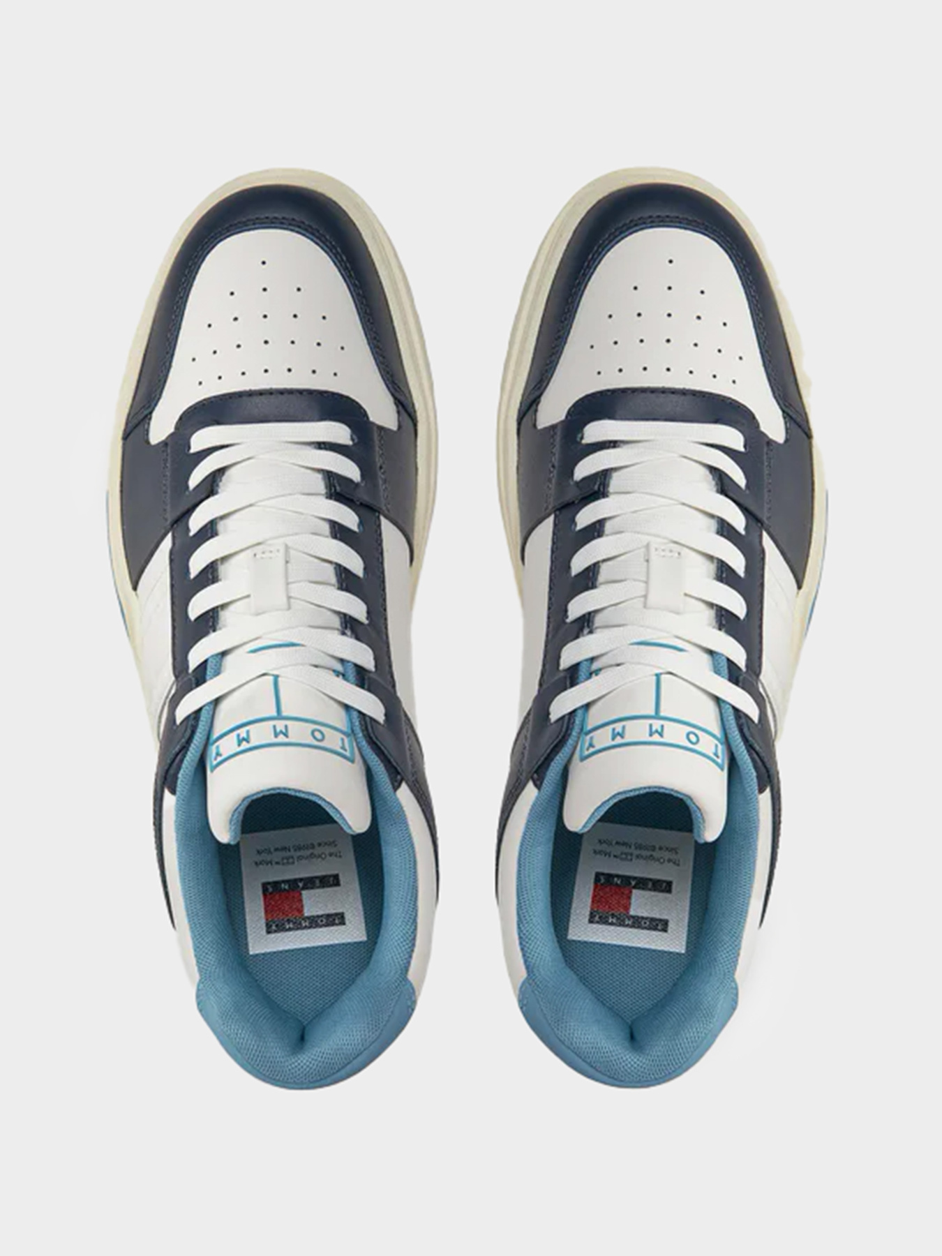 Кроссовки Tommy Hilfiger модель EM0EM01283-C1G Фото