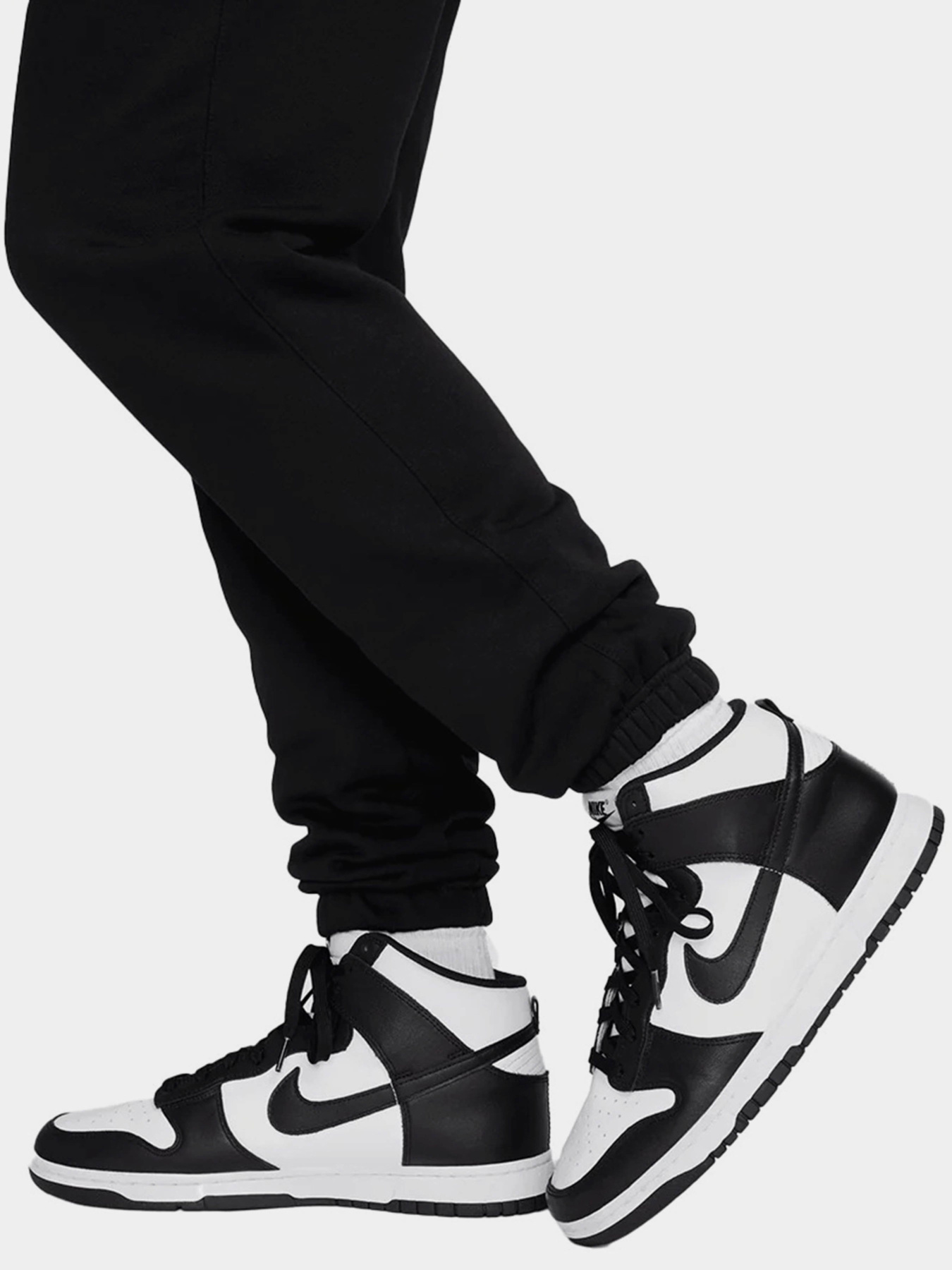 Брюки NIKE модель FN2643-010 Фото