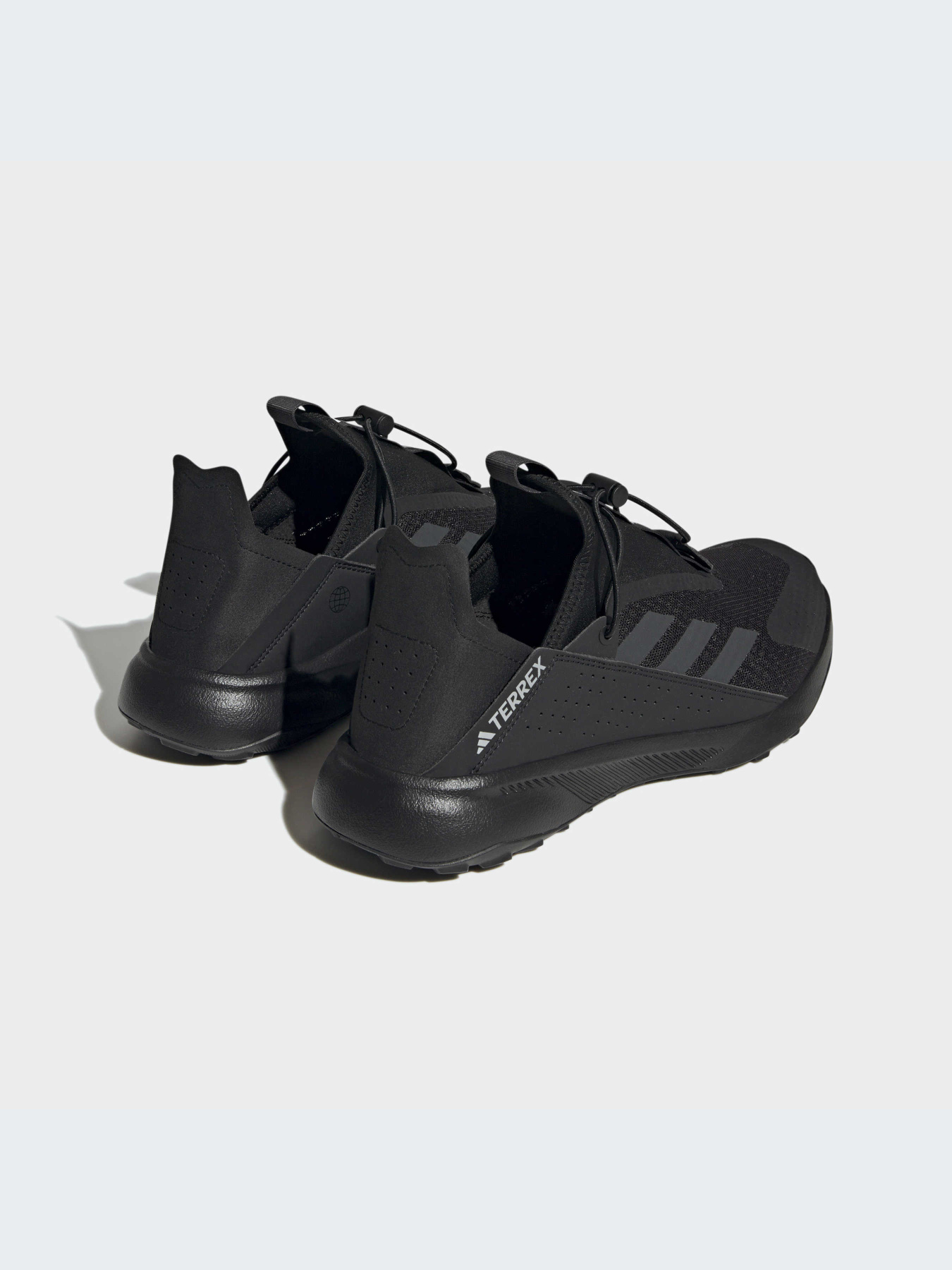 Кроссовки Adidas модель HP8623-KZ Фото