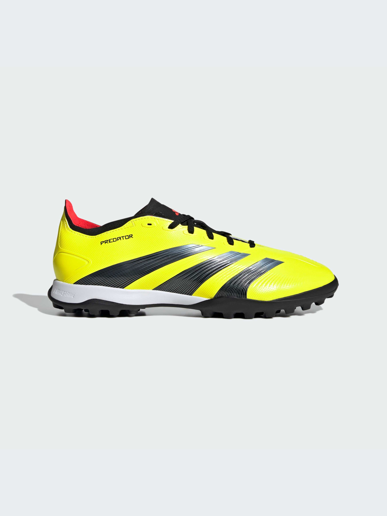 Кроссовки Adidas Predator модель IE2612-KZ Фото