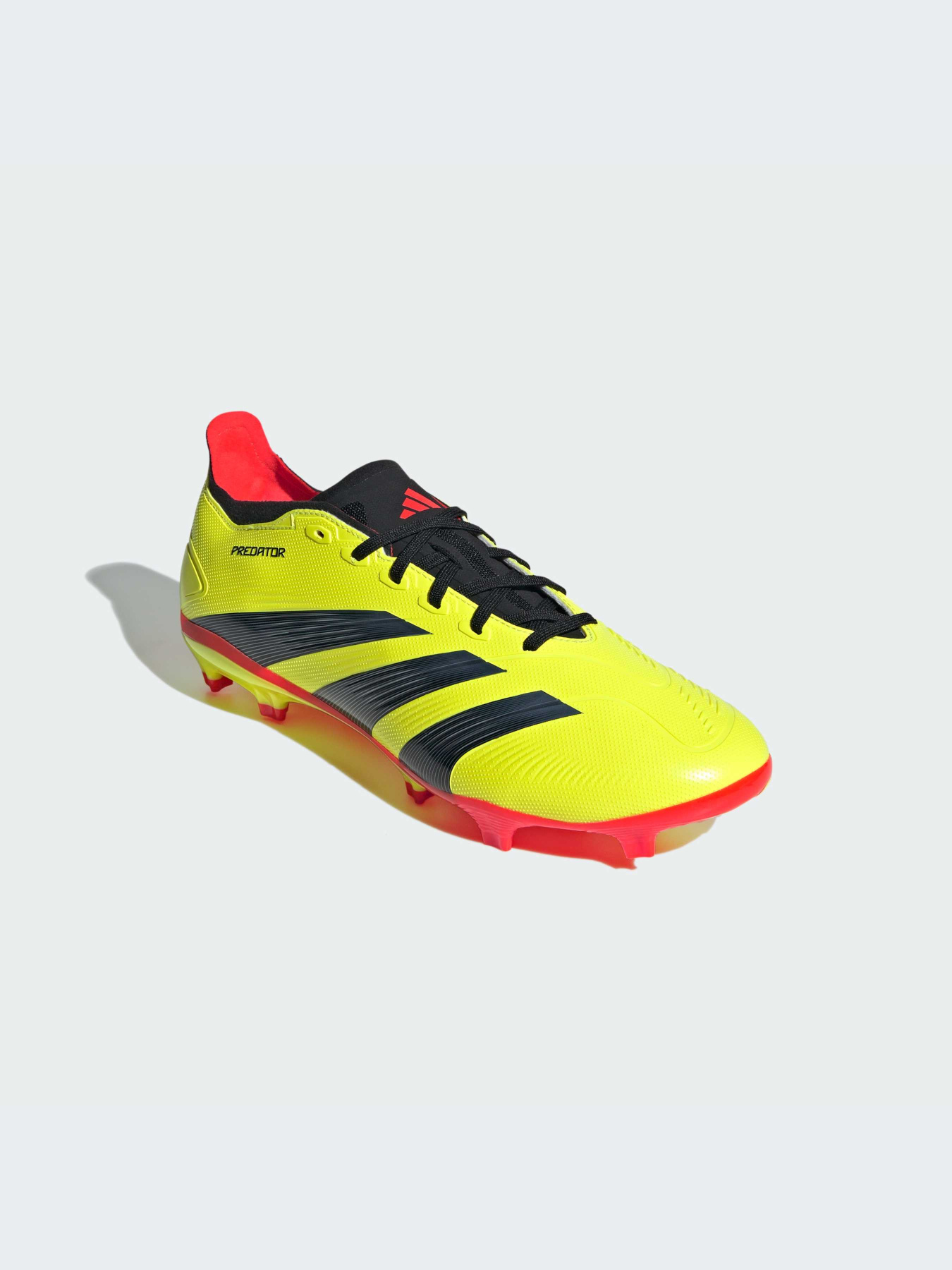 Кроссовки Adidas Predator модель IG7761-KZ Фото