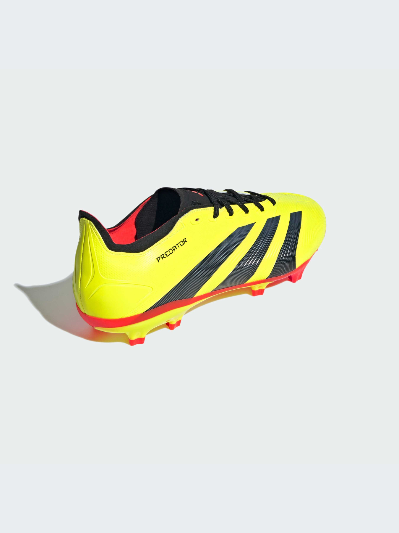 Кроссовки Adidas Predator модель IG7761-KZ Фото