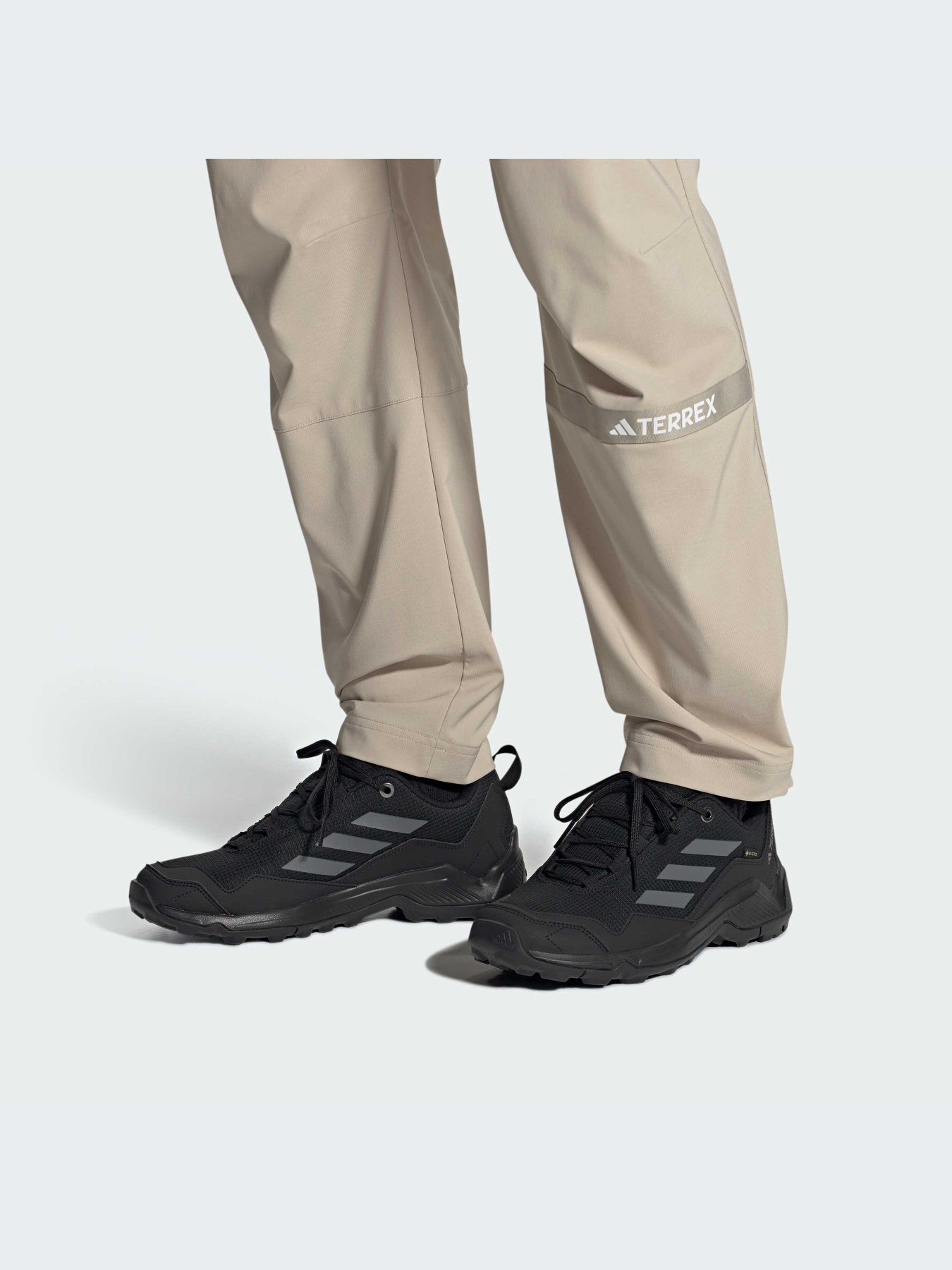 Кроссовки Adidas модель ID7845-KZ Кроссовки Adidas модель ID7845-KZ Фото
