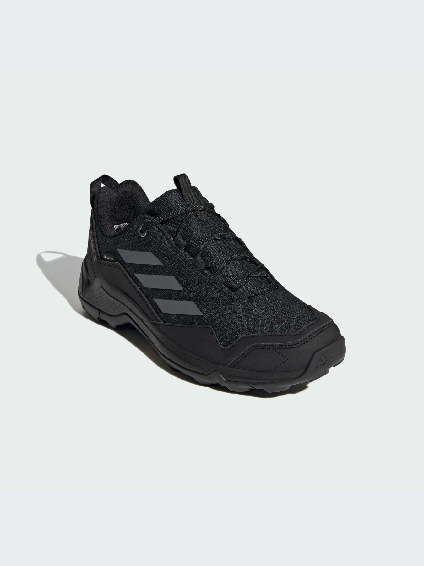 Кроссовки Adidas модель ID7845-KZ Кроссовки Adidas модель ID7845-KZ Фото