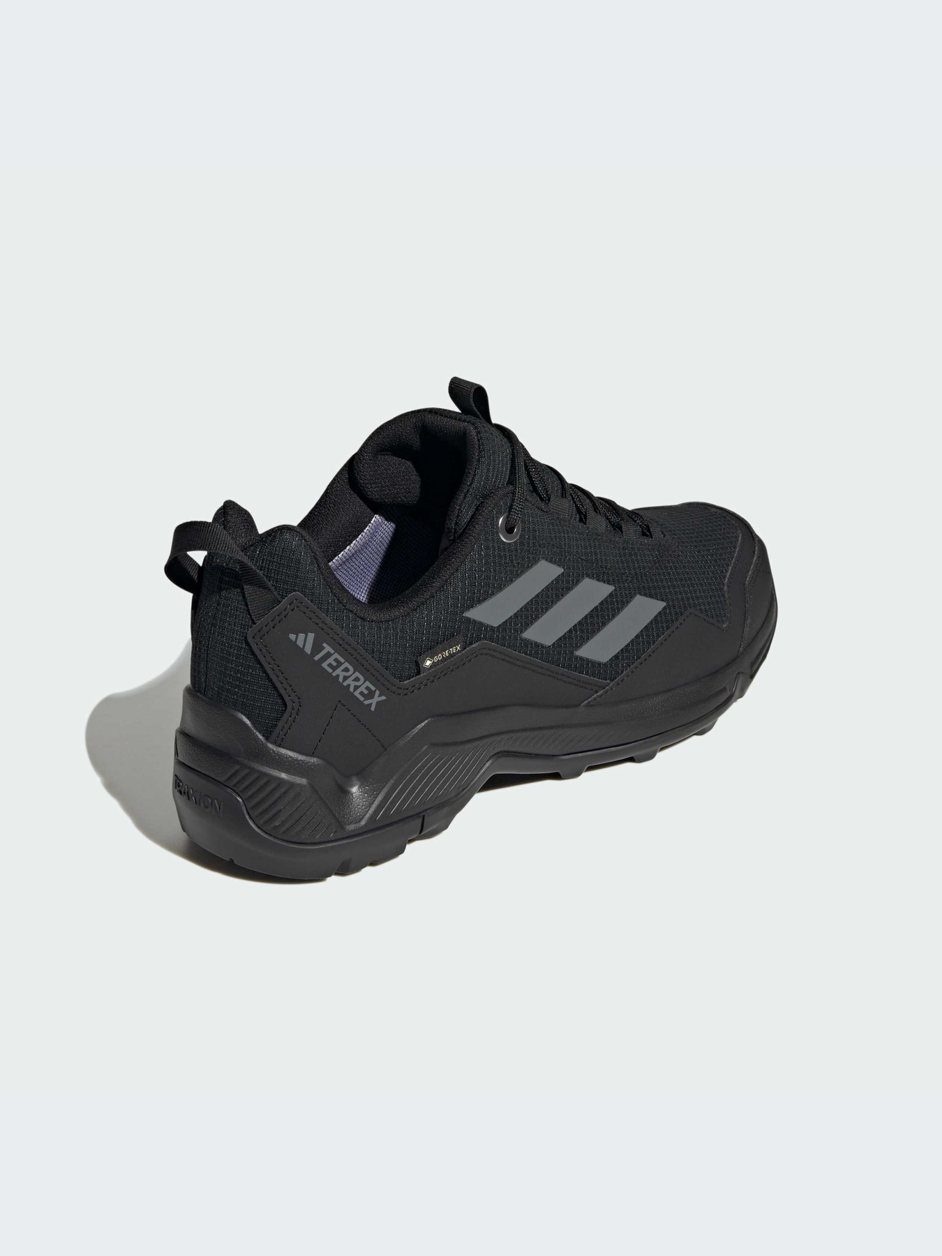 Кроссовки Adidas модель ID7845-KZ Кроссовки Adidas модель ID7845-KZ Фото