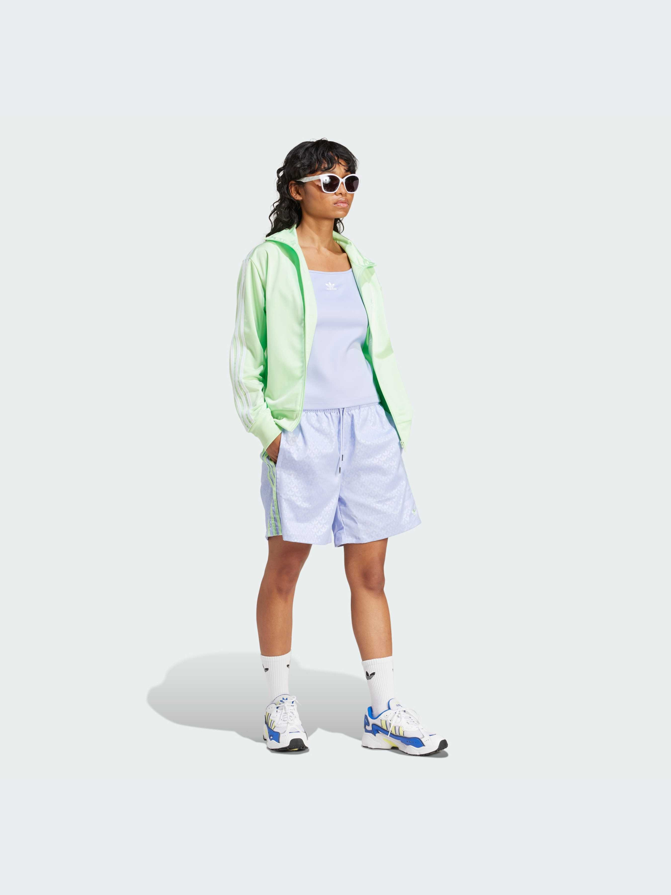 Худи и свитшоты Adidas модель IP0614-KZ Фото