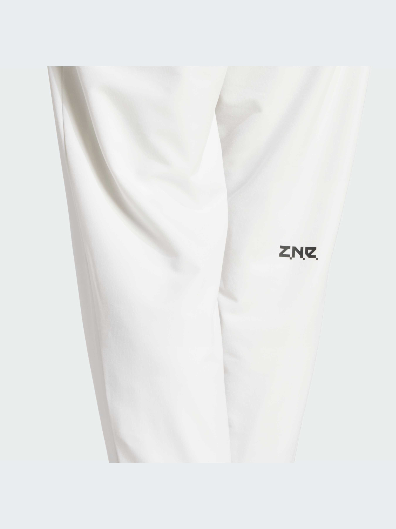 Брюки Adidas ZNE модель IN1909-KZ Брюки Adidas ZNE модель IN1909-KZ Фото