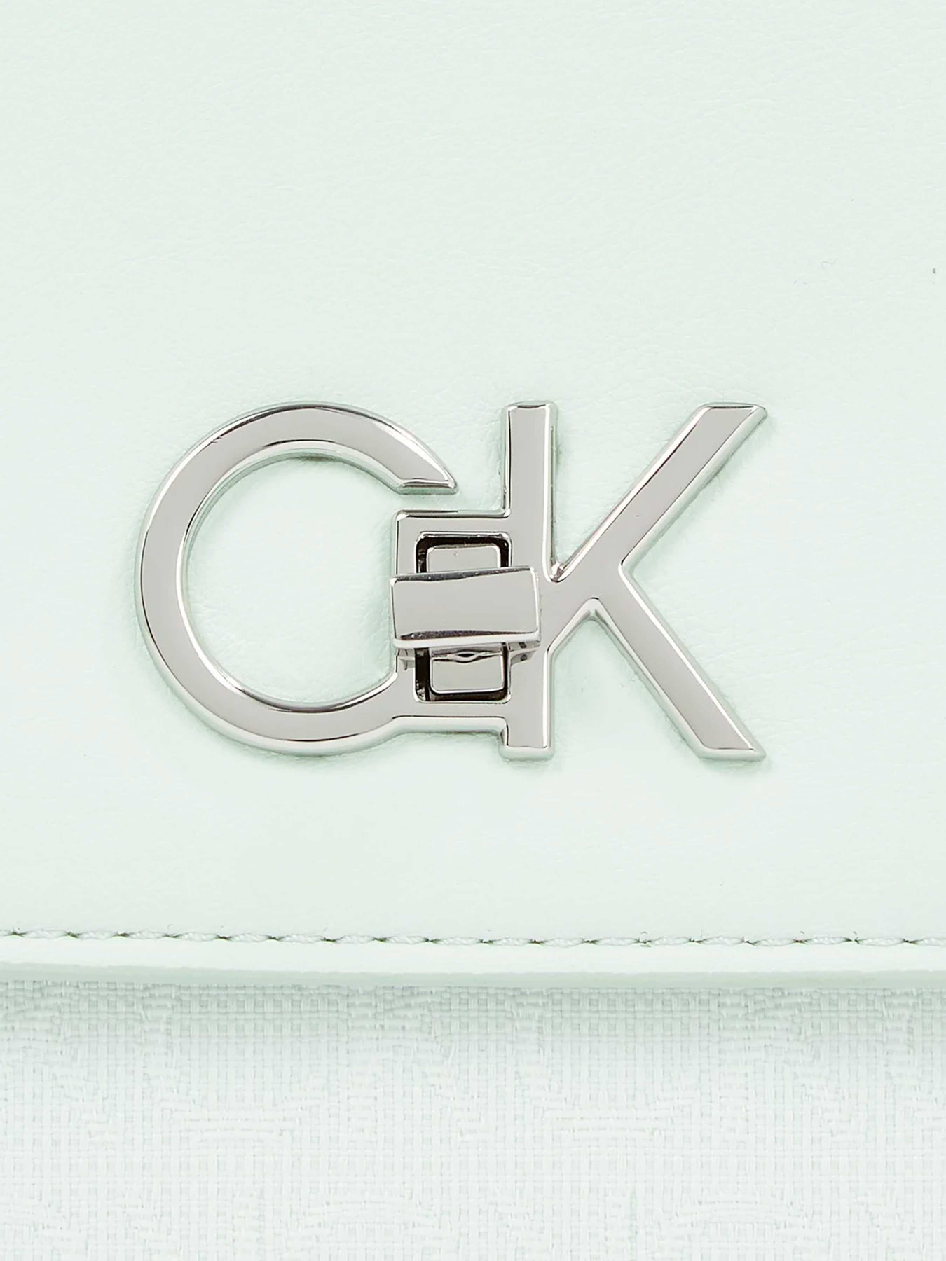 Сумки Calvin Klein модель K60K611755-LIA Фото