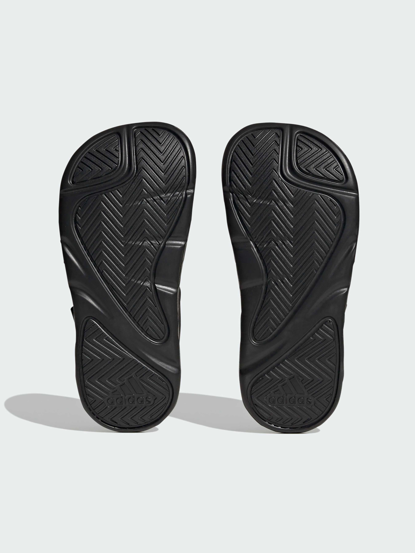Сандалии Adidas модель HP5832 Сандалии Adidas модель HP5832 Фото