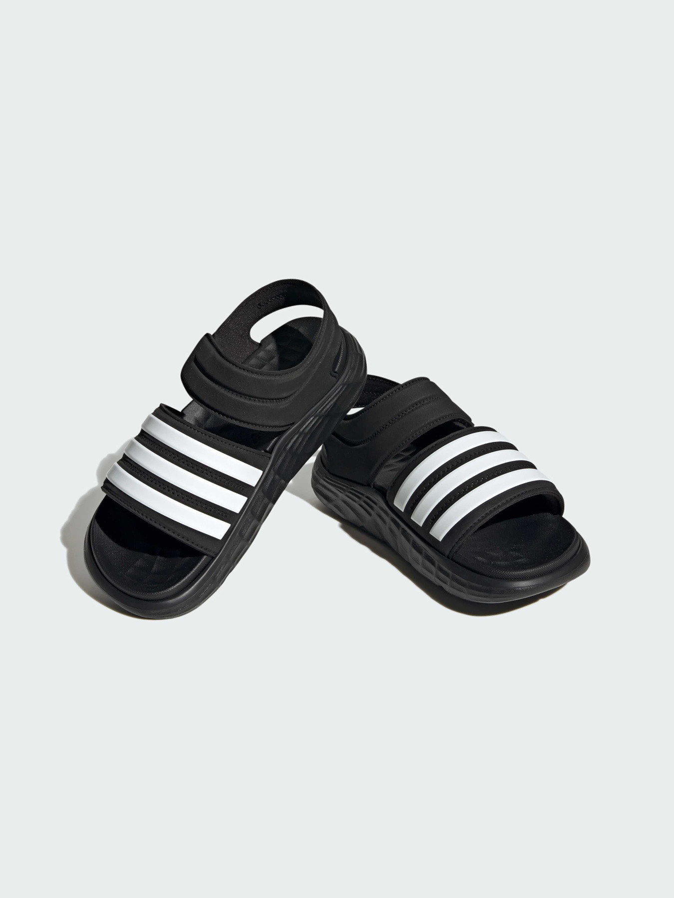 Сандалии Adidas модель HP5832 Сандалии Adidas модель HP5832 Фото