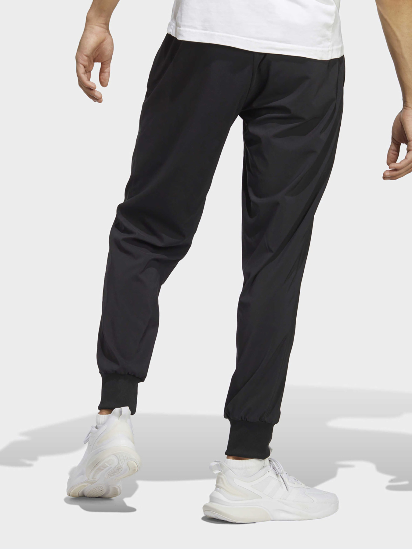 Брюки Adidas модель IC0059 Брюки Adidas модель IC0059 Фото