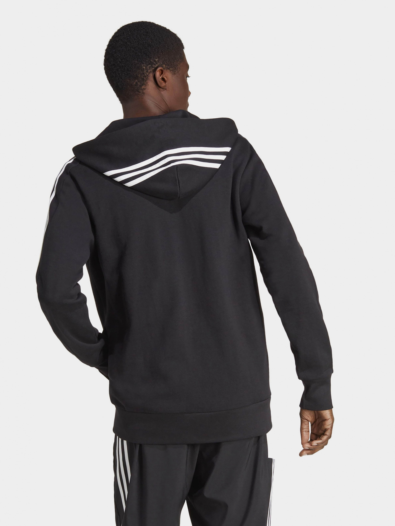 Худи и свитшоты Adidas модель IC0433 Фото