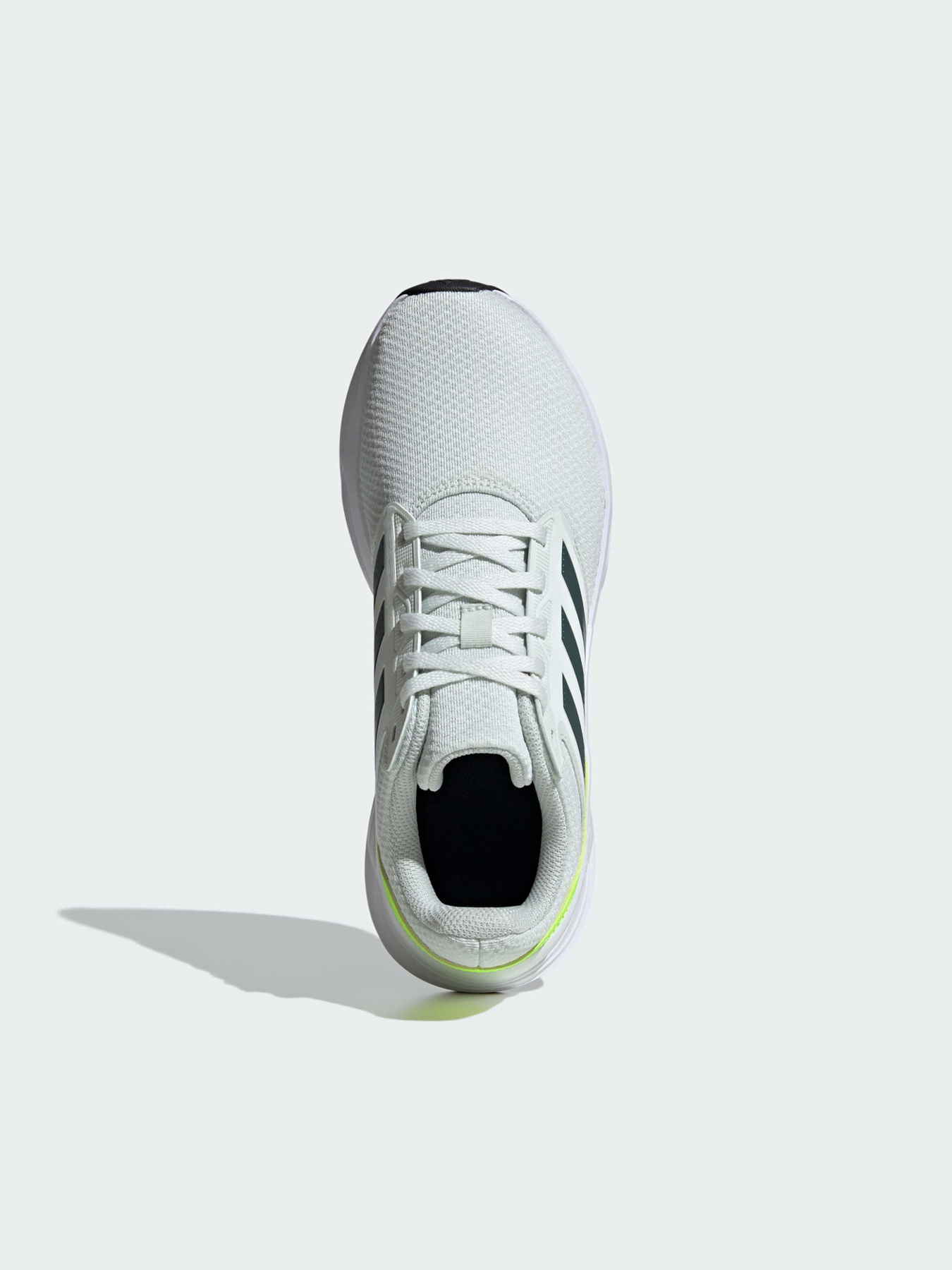 Кроссовки Adidas модель IE8135 Фото