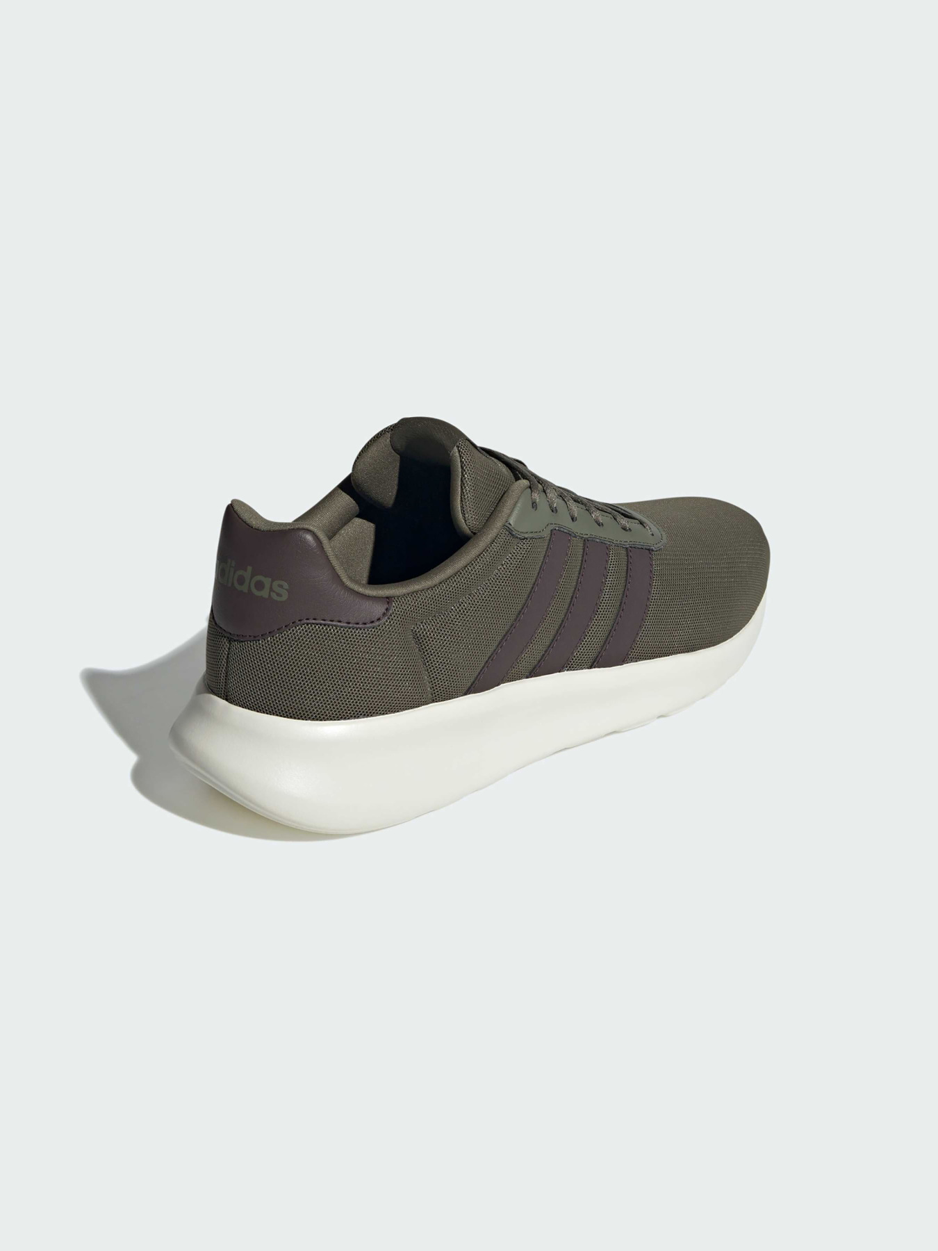 Кроссовки Adidas модель IG3605 Фото