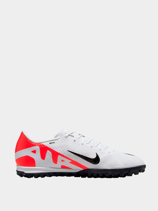 Кроссовки NIKE модель DJ5635-600 Фото