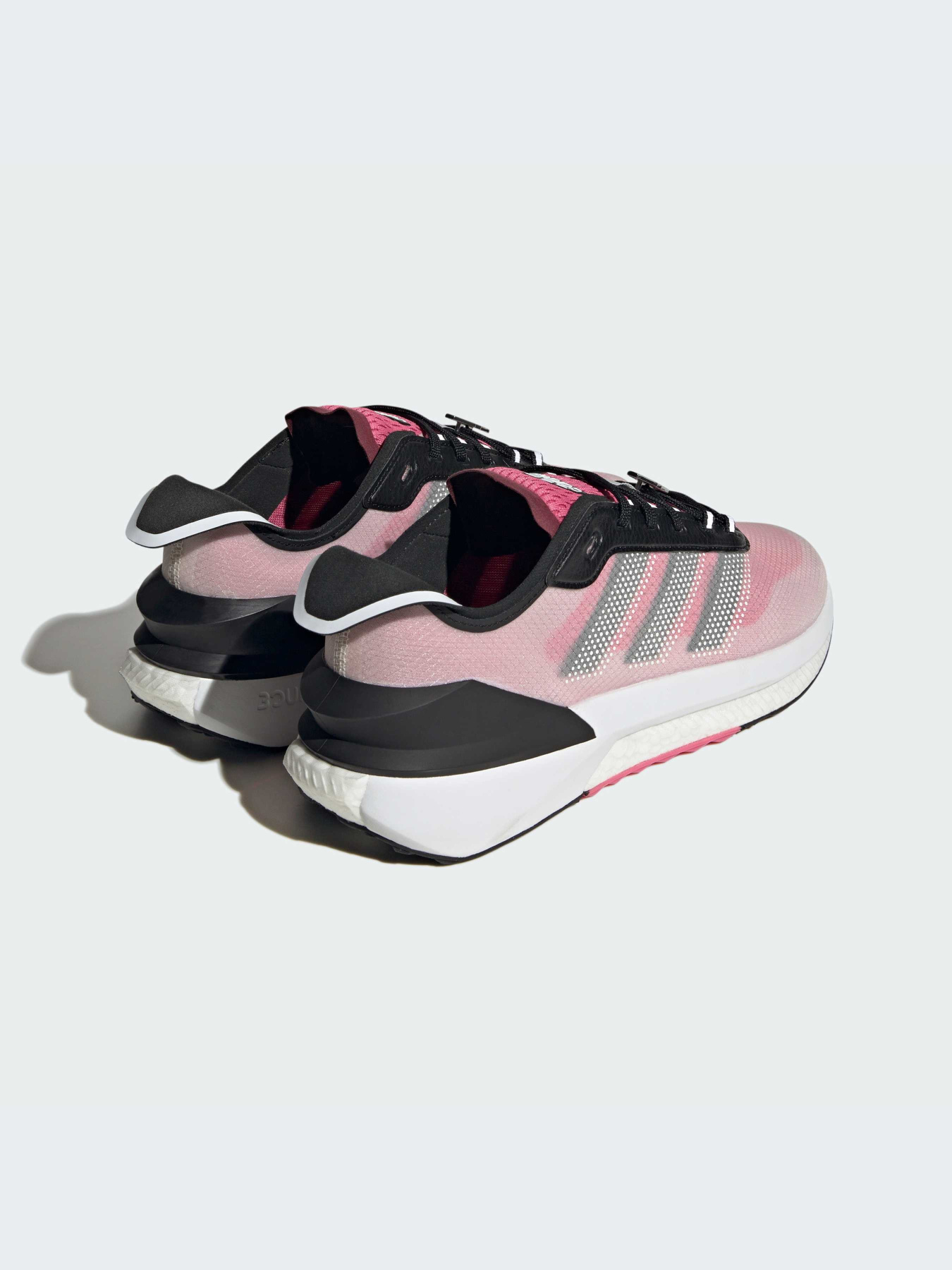 Кроссовки Adidas AVRYN модель ID2411-KZ Фото