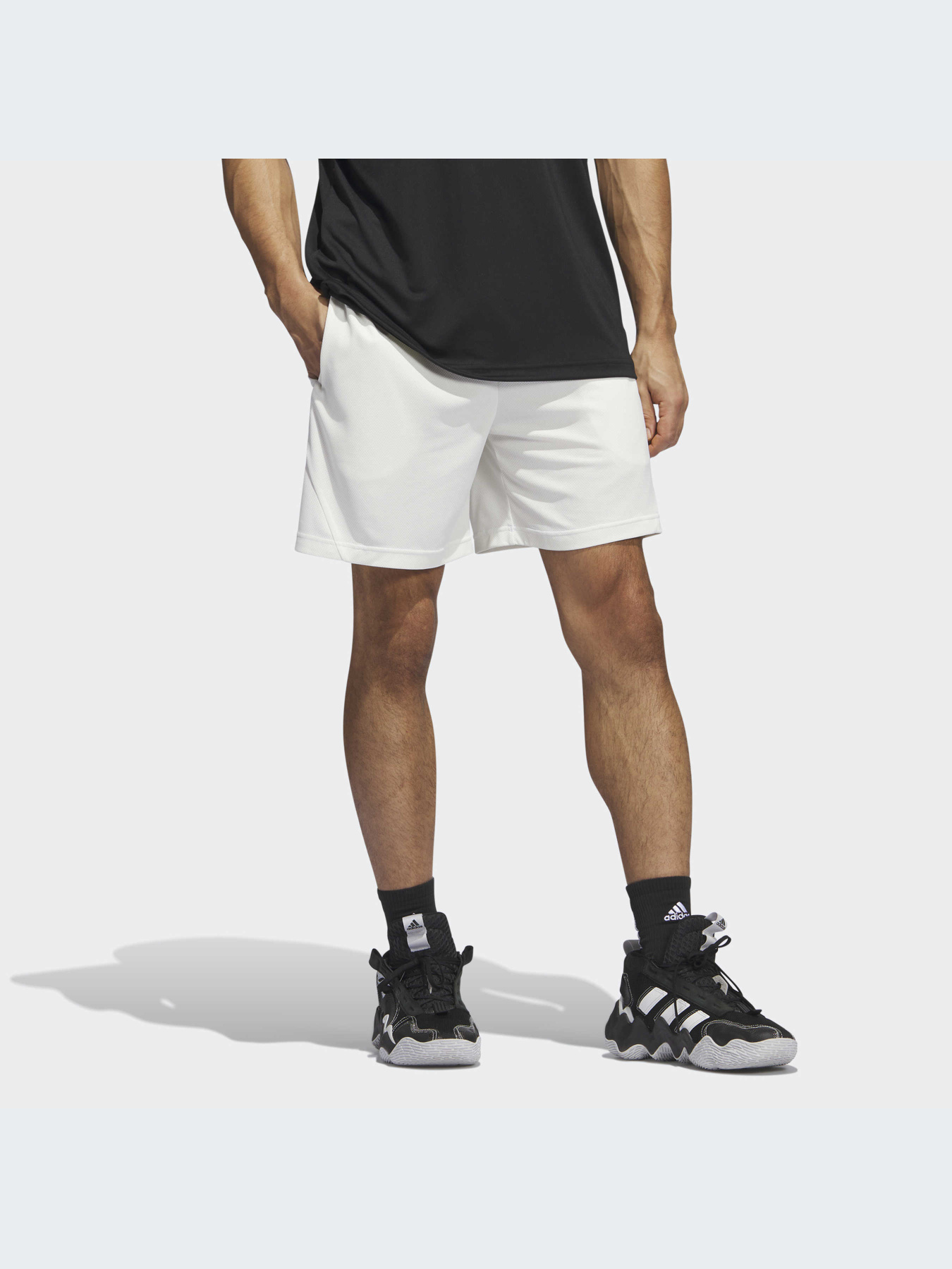 Шорты Adidas модель IL2252-KZ Фото