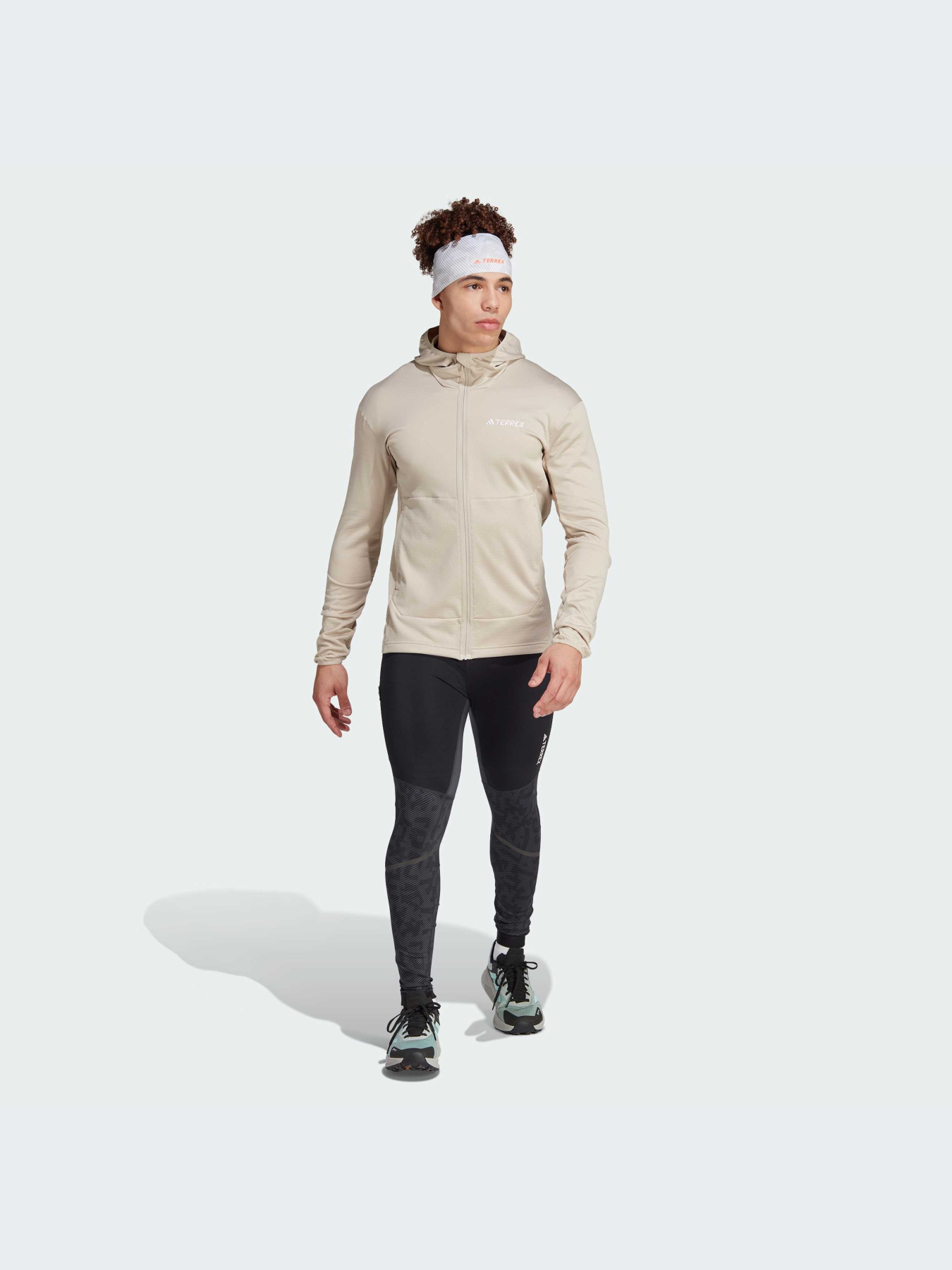 Худи и свитшоты Adidas модель IB1827-KZ Фото
