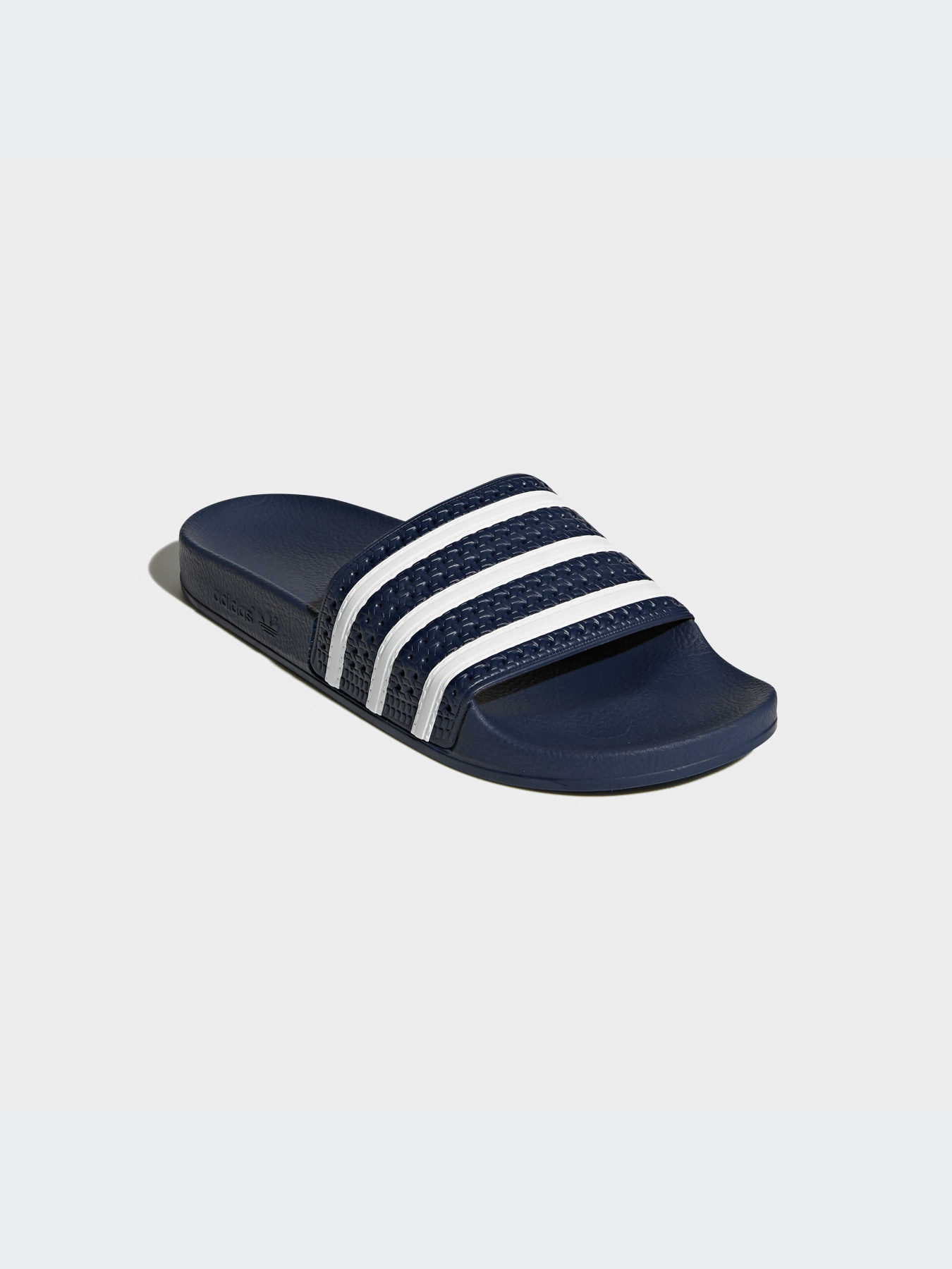 Шлёпанцы Adidas Adilette модель 288022-KZ Шлёпанцы Adidas Adilette модель 288022-KZ Фото