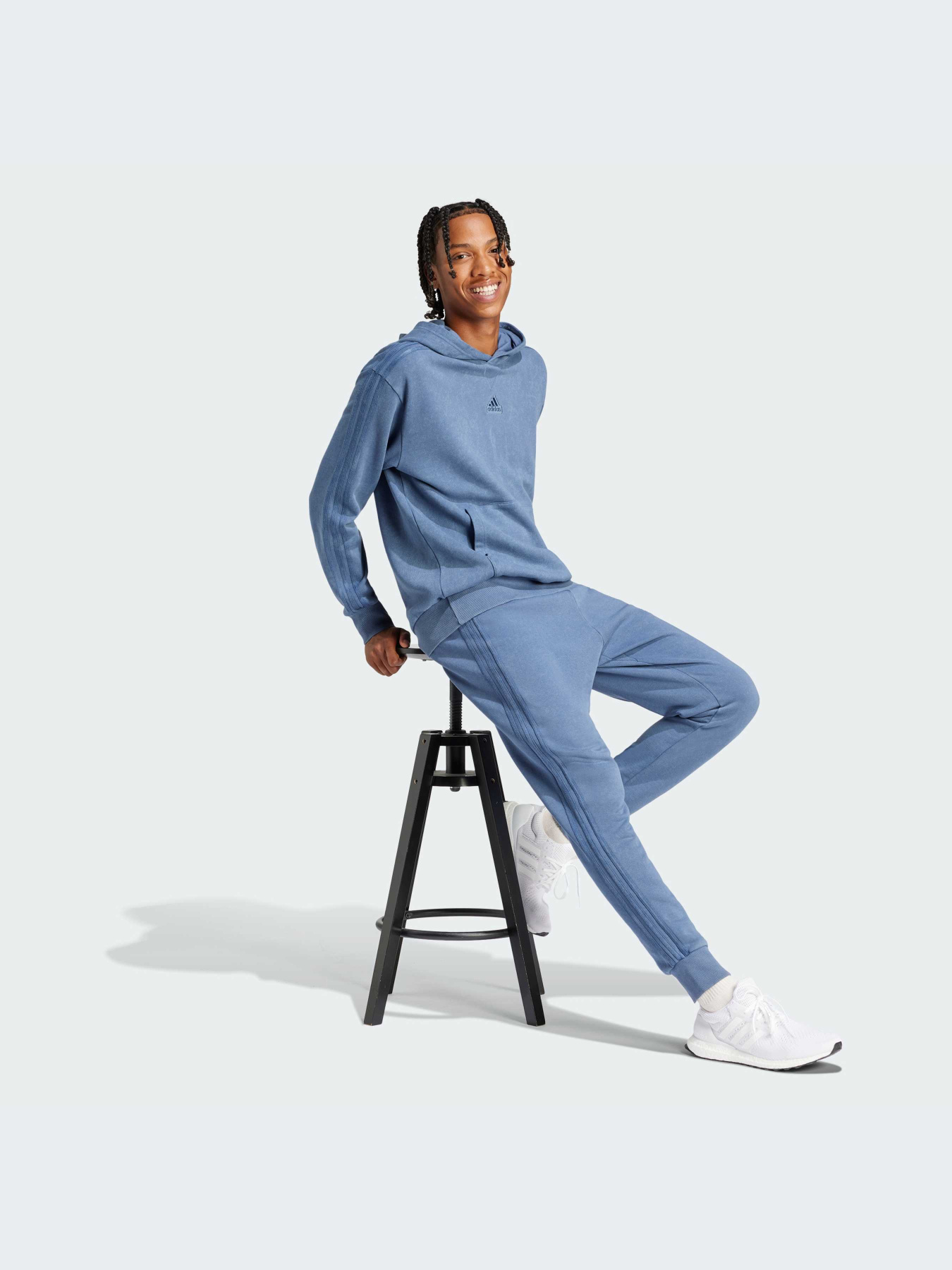 Худи и свитшоты Adidas 3 Stripes модель IR5196-KZ Фото