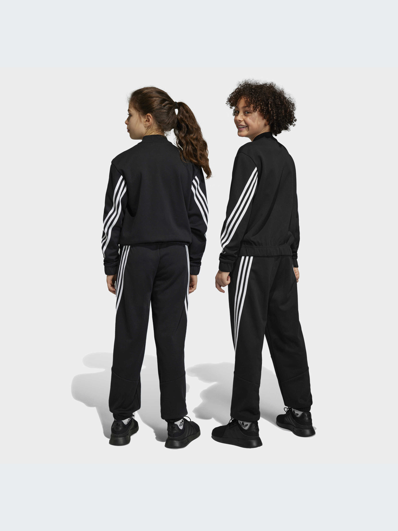 Костюмы Adidas Icons модель HR6290-KZ Фото