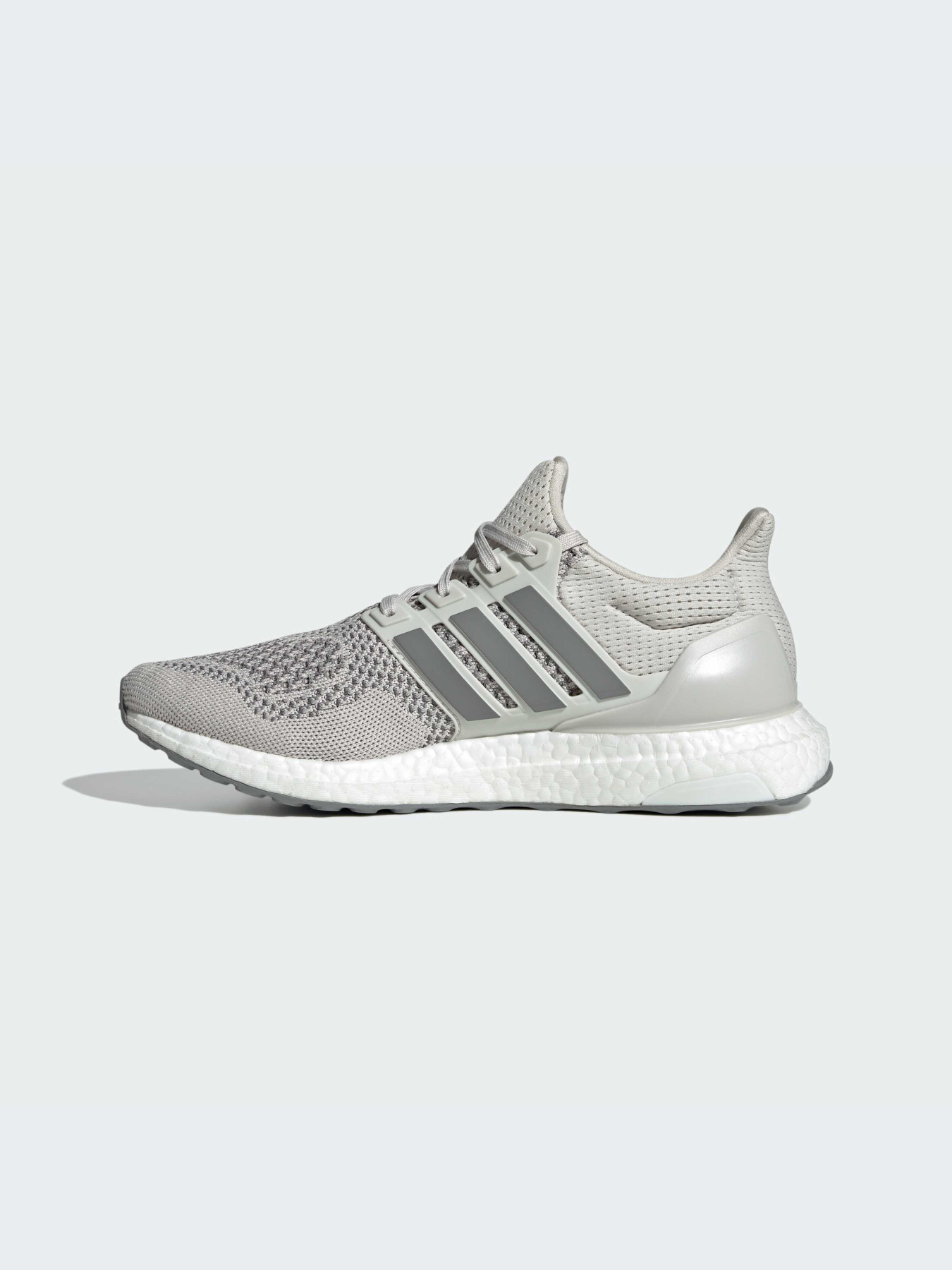 Кроссовки Adidas Ultraboost модель IE8976-KZ Фото
