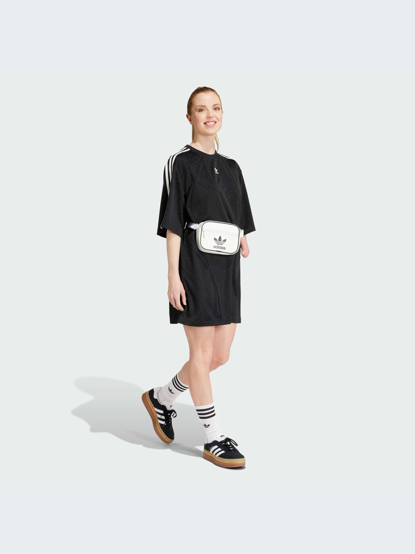 Платья Adidas модель IW5481-KZ Фото