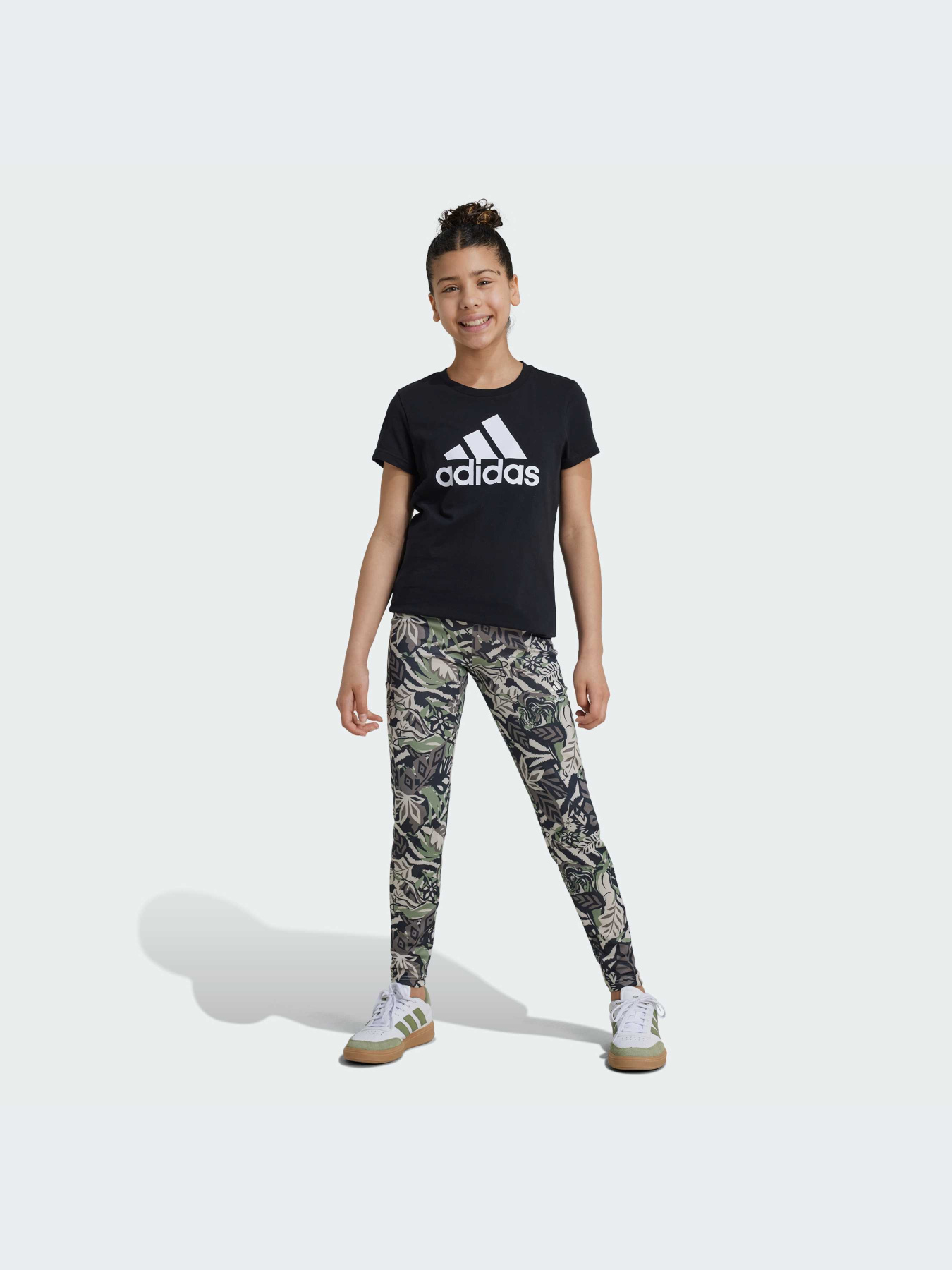 Брюки Adidas Disney модель IV7356-KZ Фото