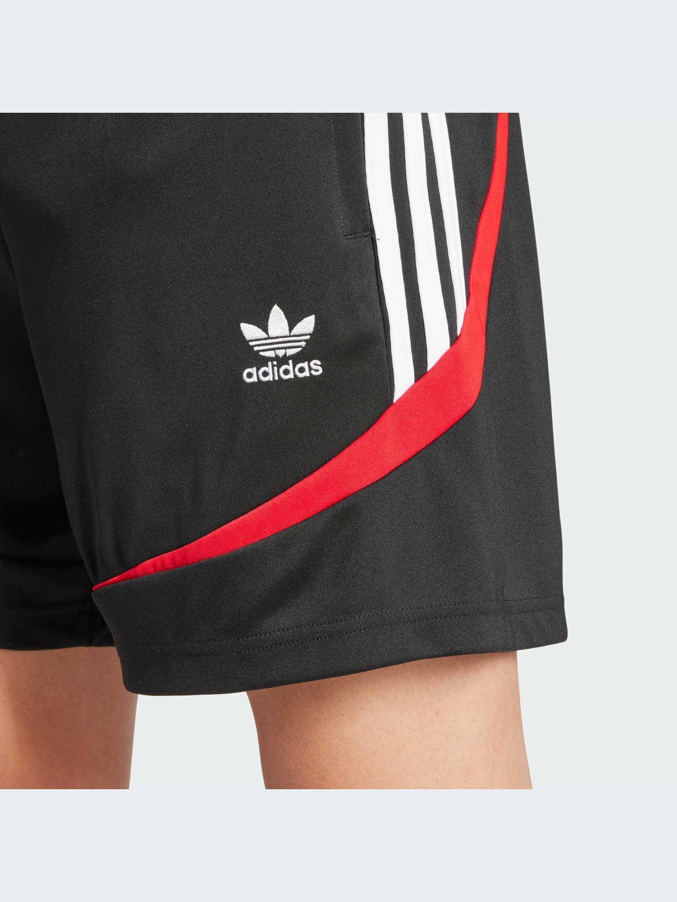 Шорты Adidas модель IX9642-KZ Фото