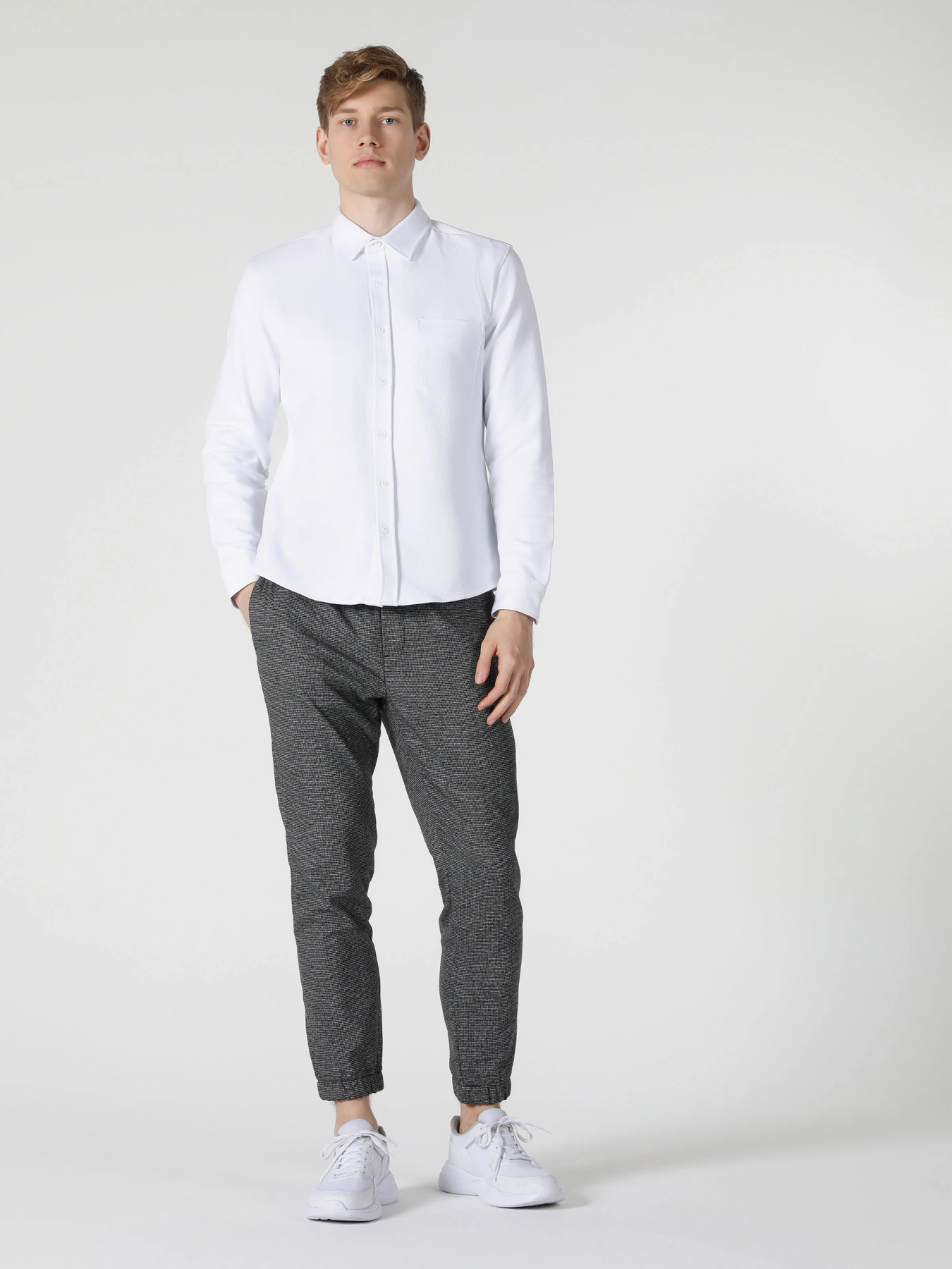 Рубашки Colin’s модель CL1057177_WHT Рубашки Colin’s модель CL1057177_WHT Фото