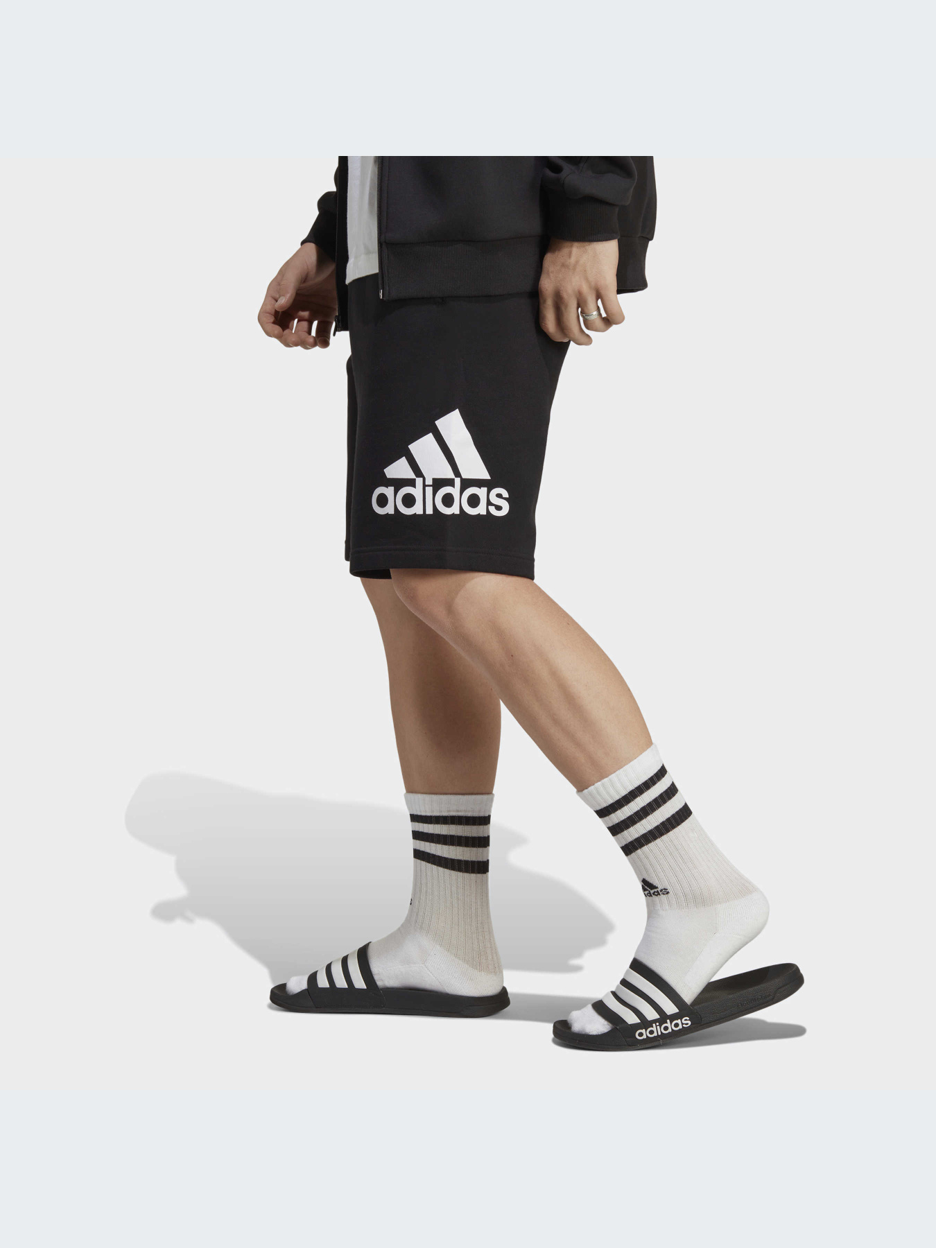 Шорты Adidas модель IC9401-KZ Фото