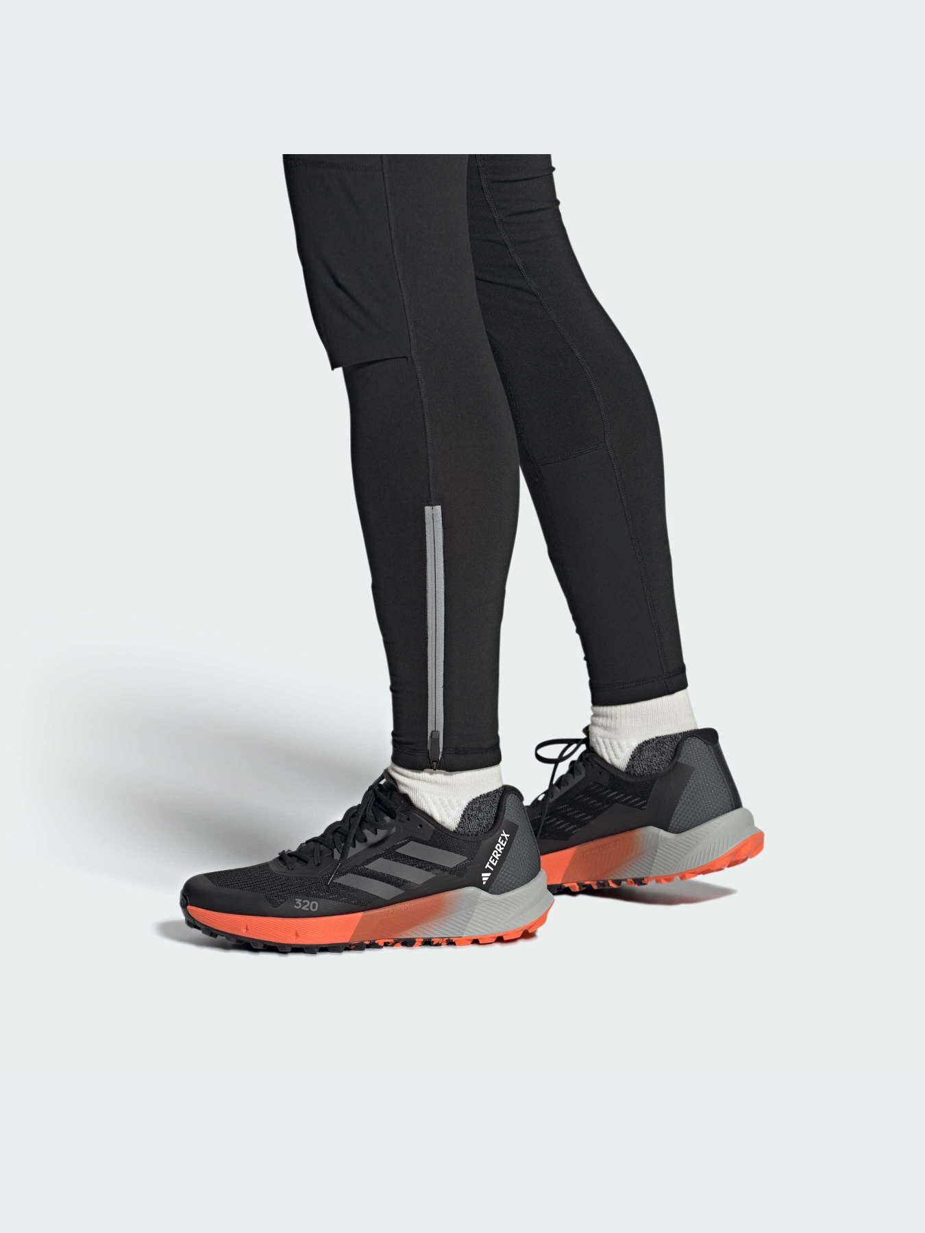 Кроссовки Adidas модель IG8018-KZ Фото