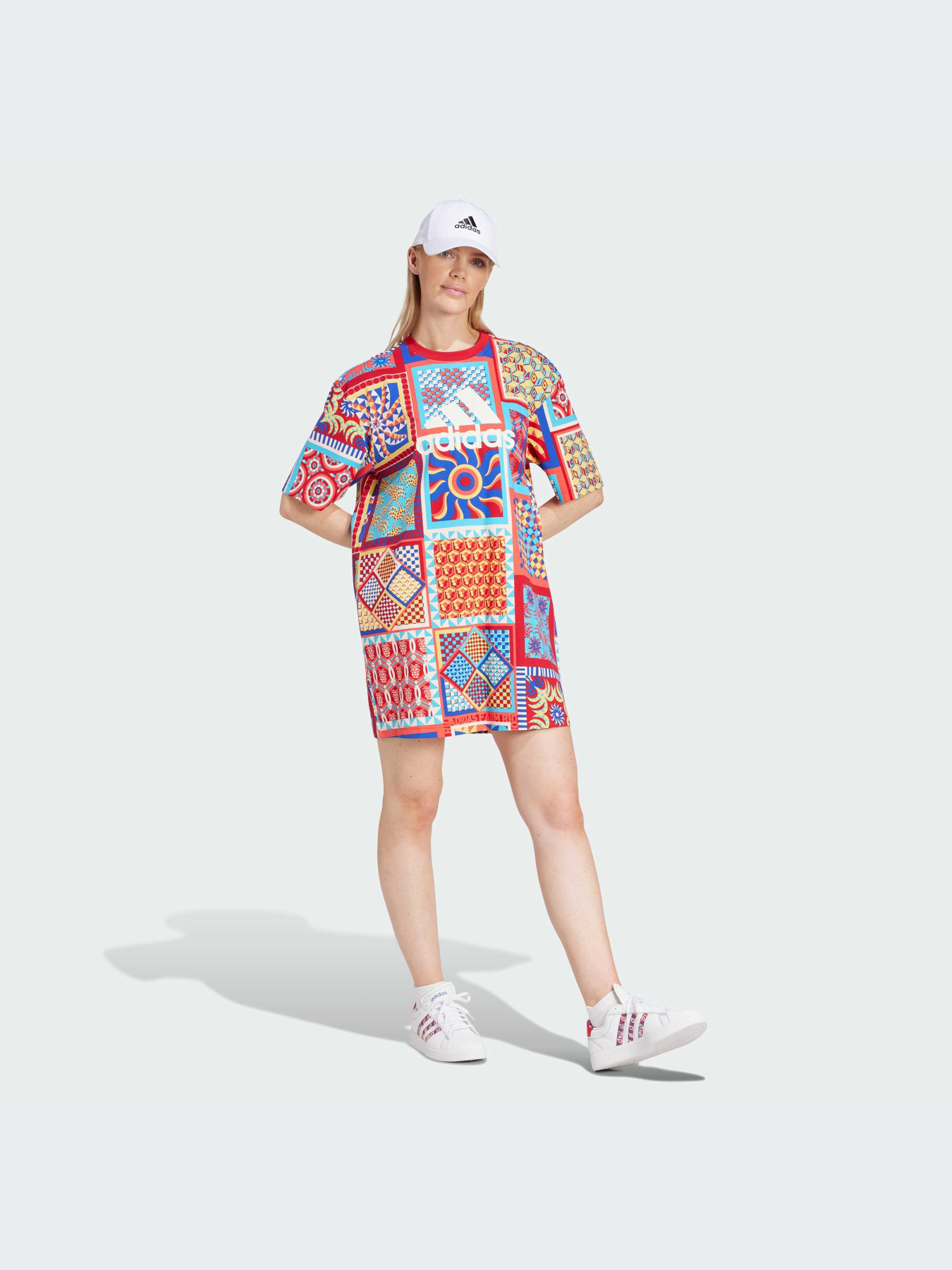 Платья Adidas модель IQ4506-KZ Фото