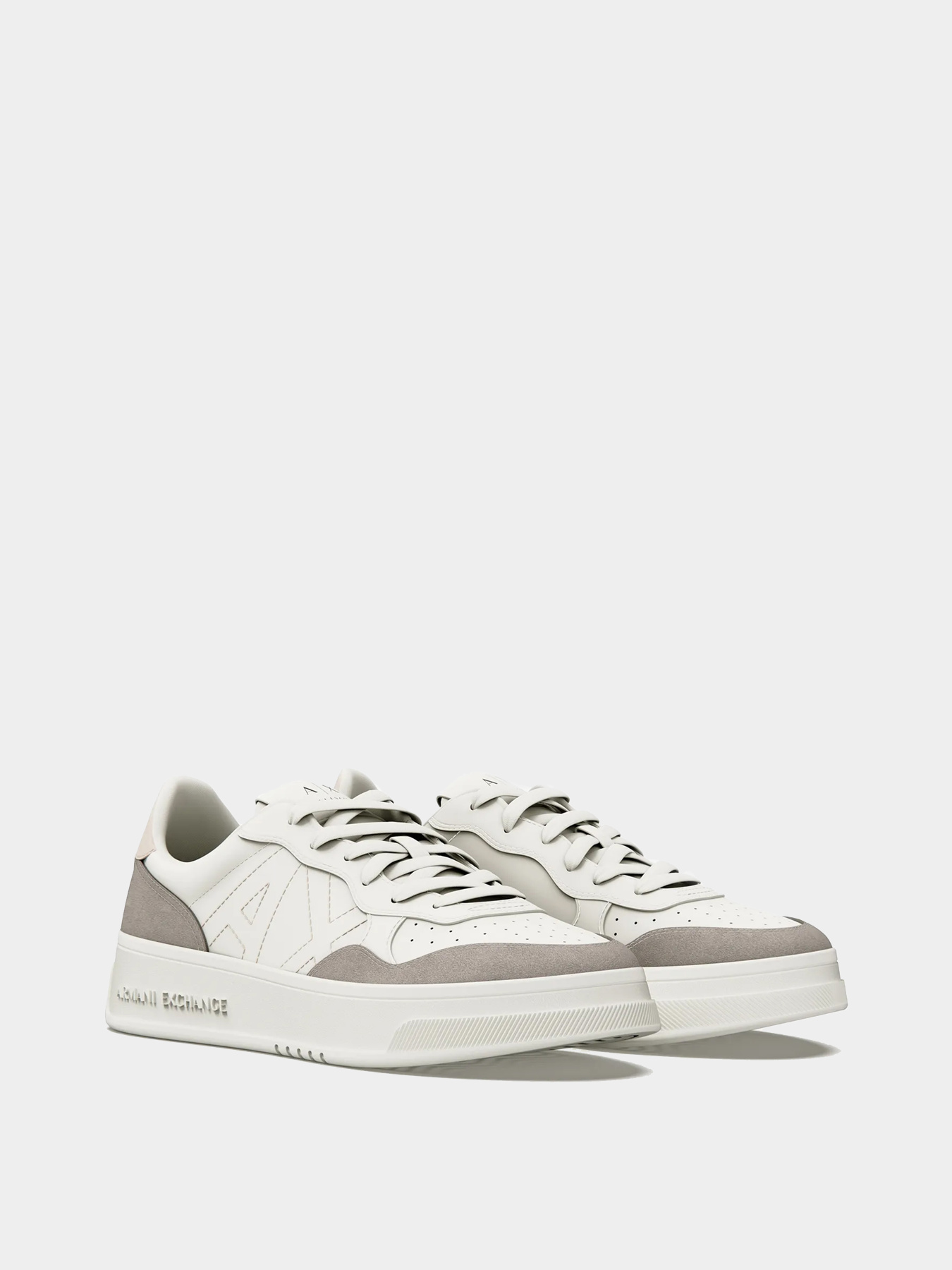 Кроссовки Armani Exchange модель XDX103-XV579-T788 Фото