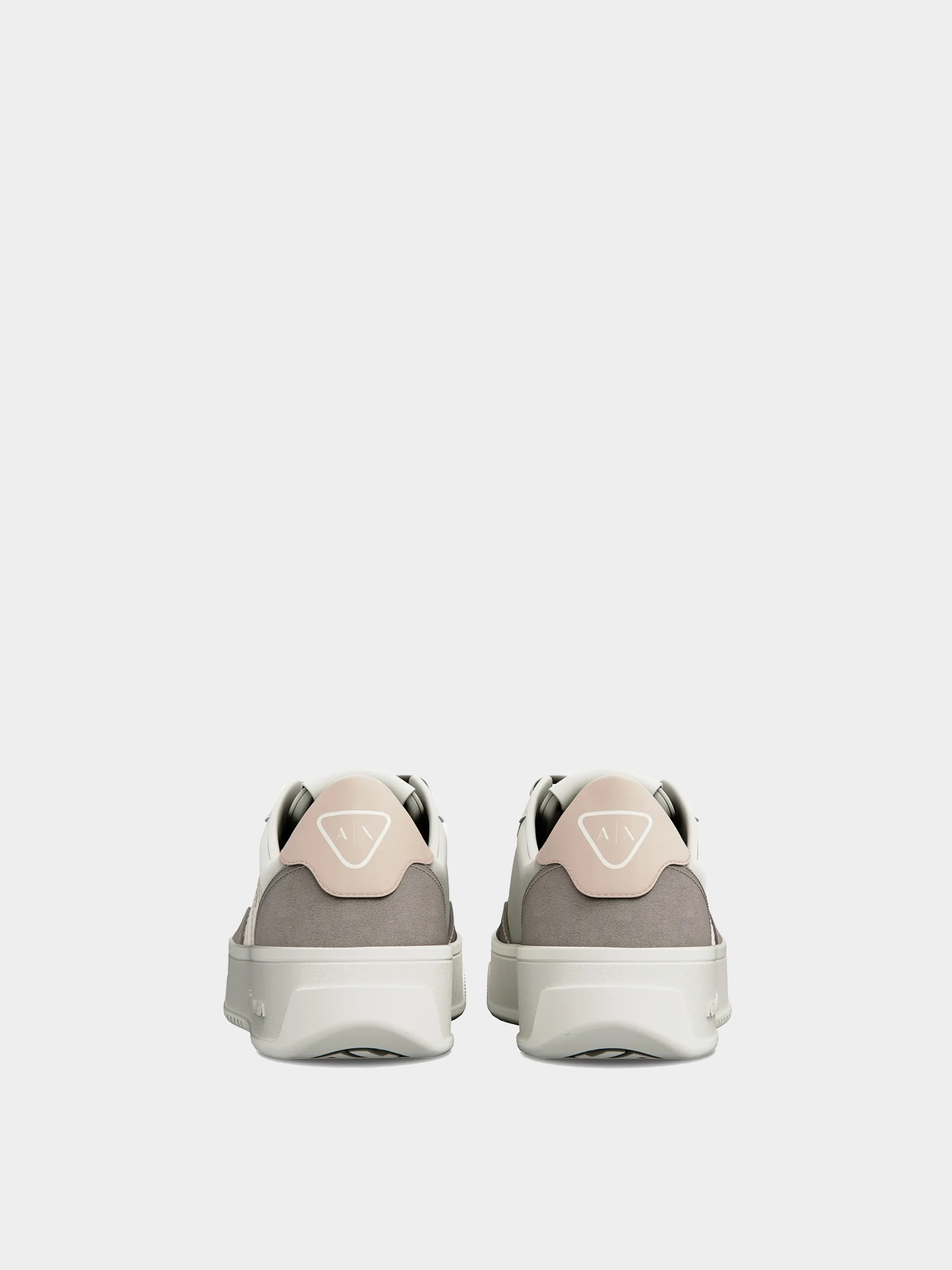 Кроссовки Armani Exchange модель XDX103-XV579-T788 Фото