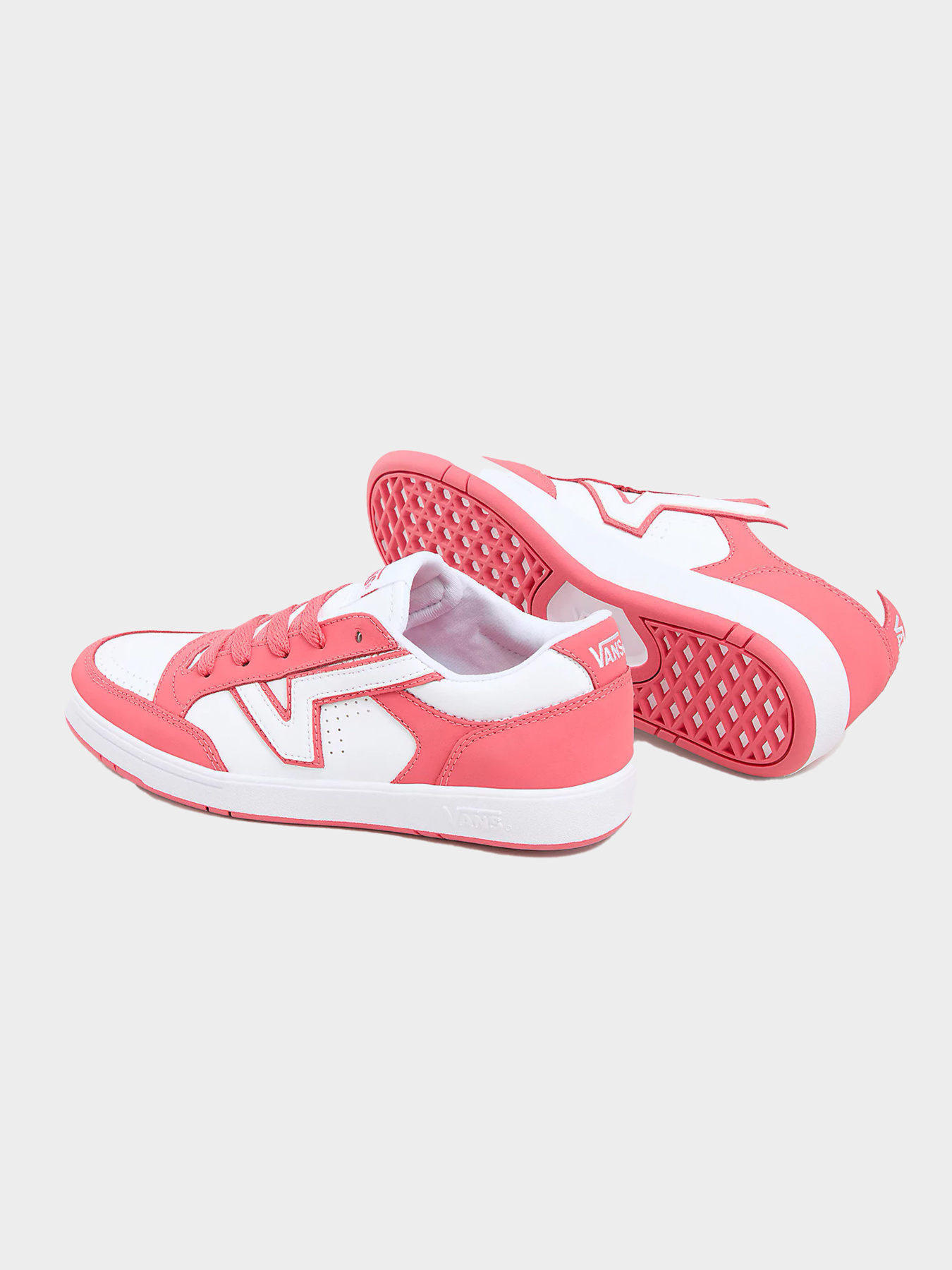 Кроссовки Vans модель VN000BWBSYC1 Фото